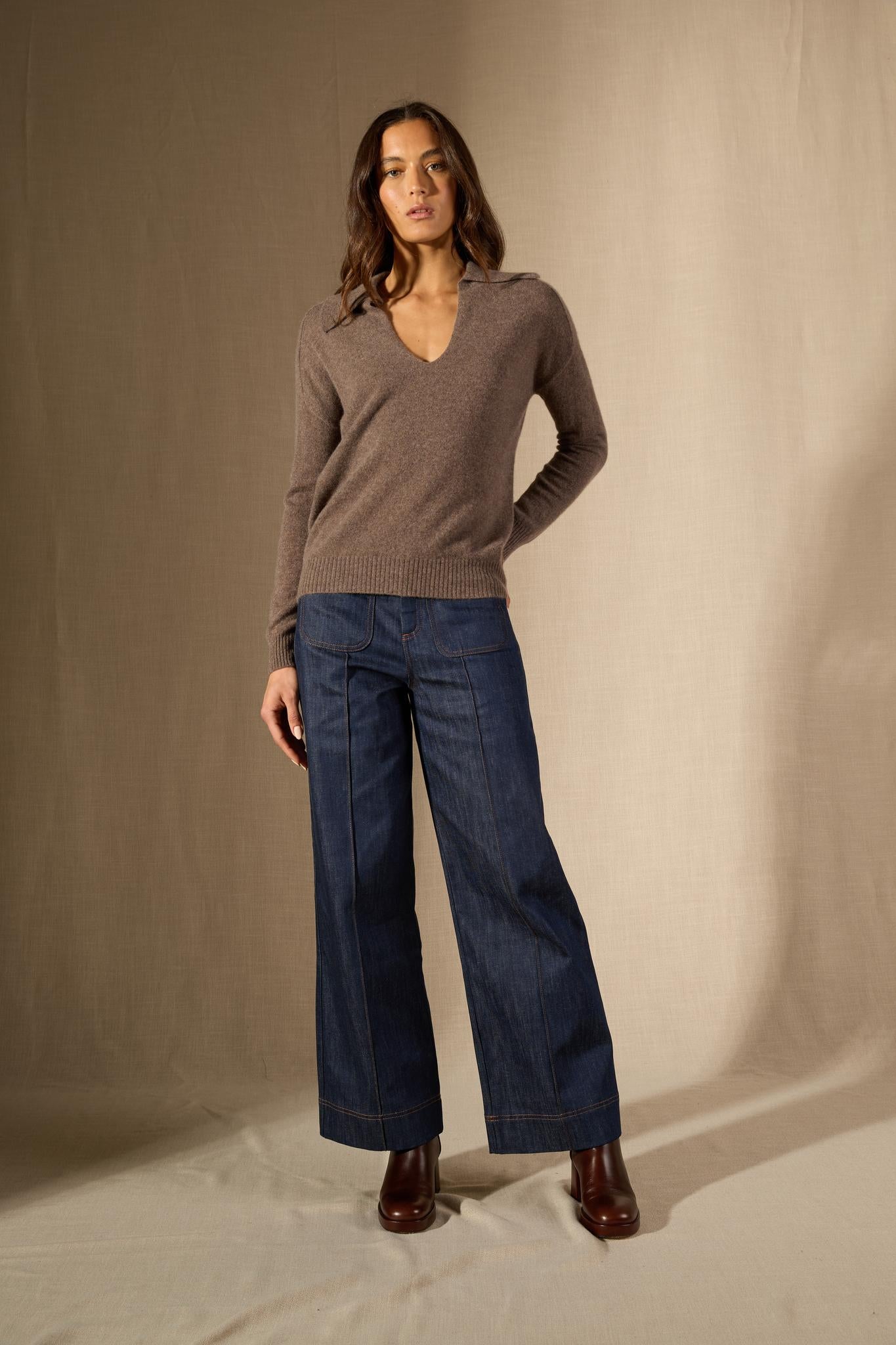 Rosalie polo col v croisé taupe chiné 100% cachemire