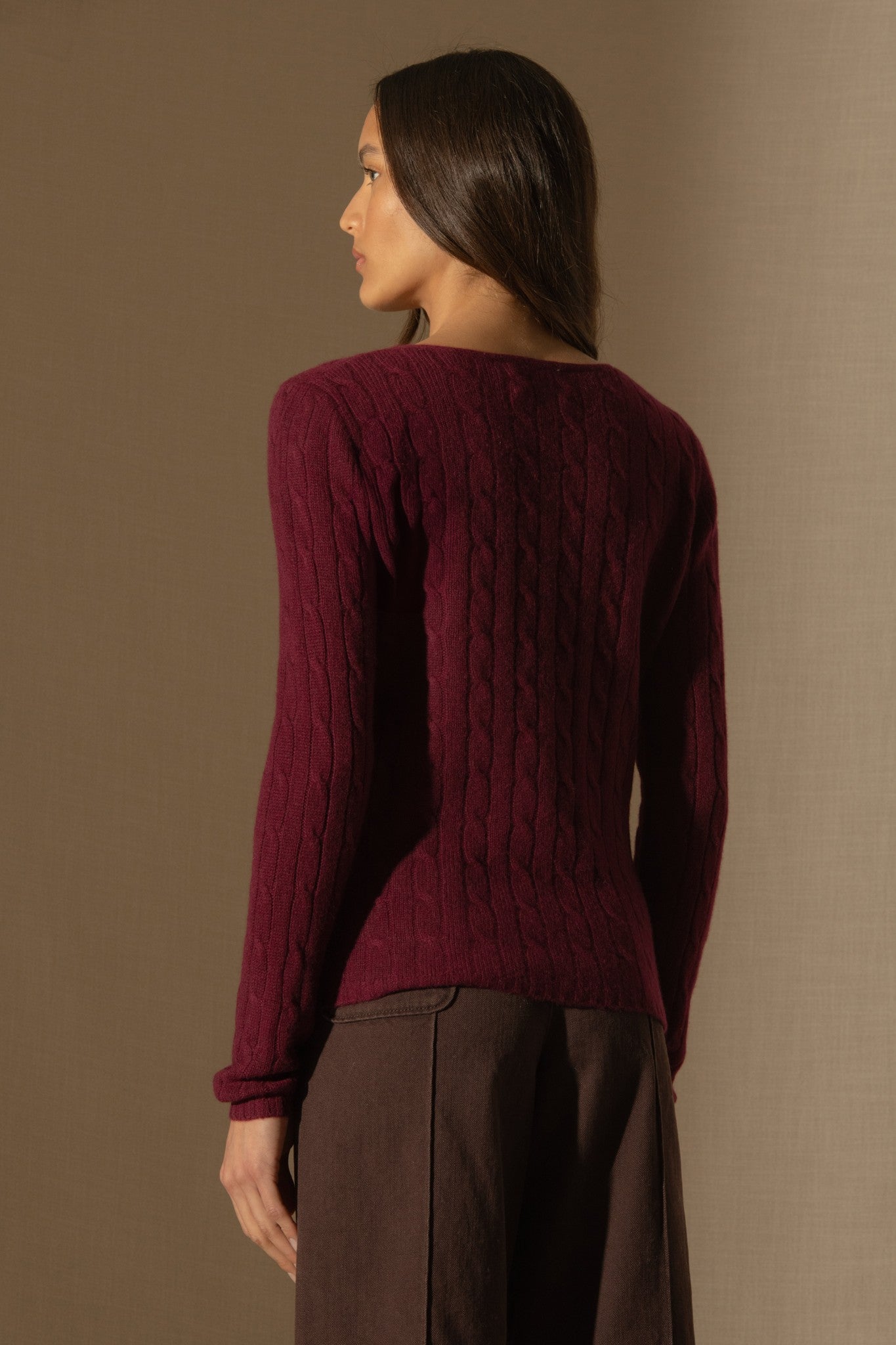 salome pull col v 4 fils bordeaux 100% cachemire