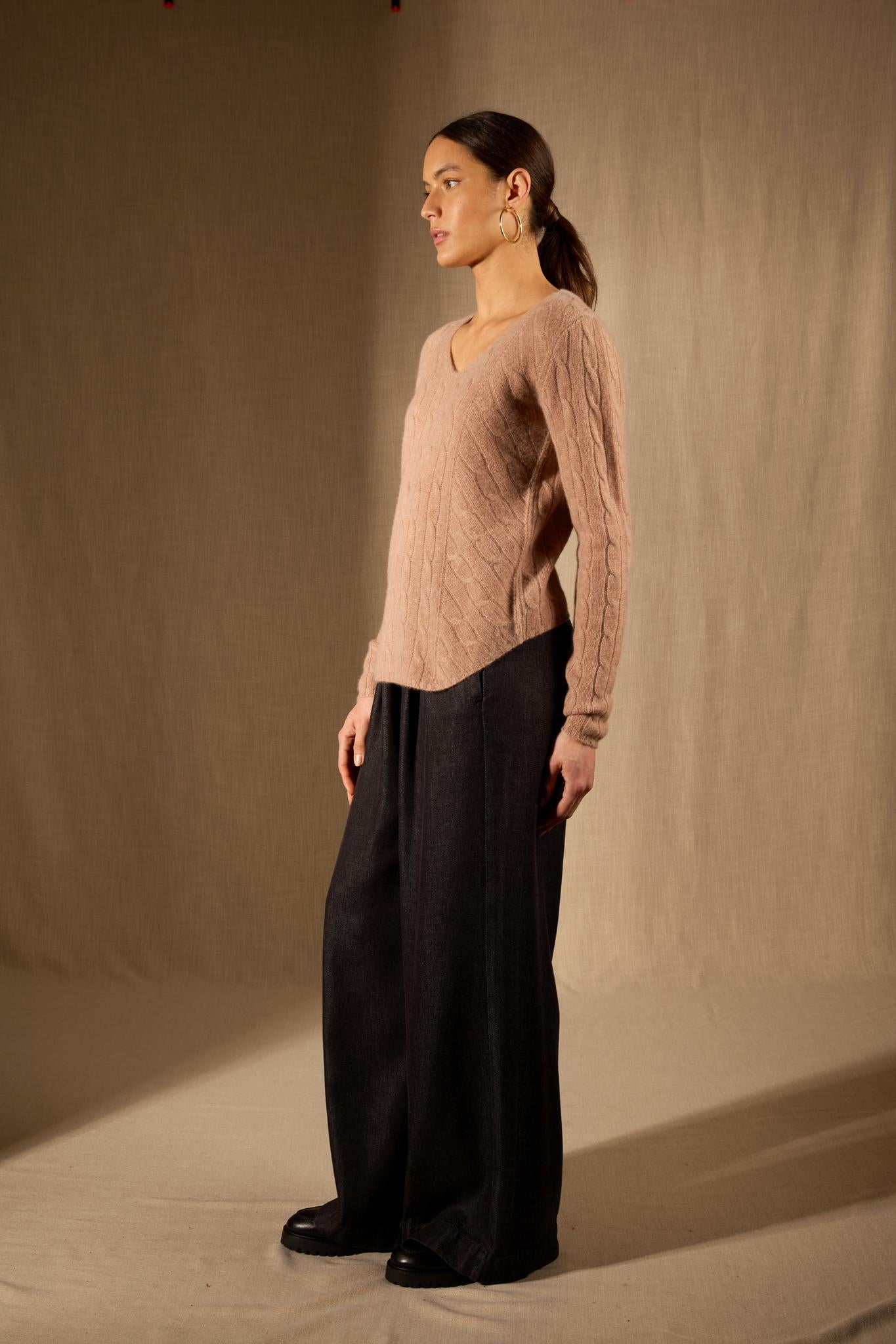 SALOME pull col v 4 fils camel chiné 100% cachemire