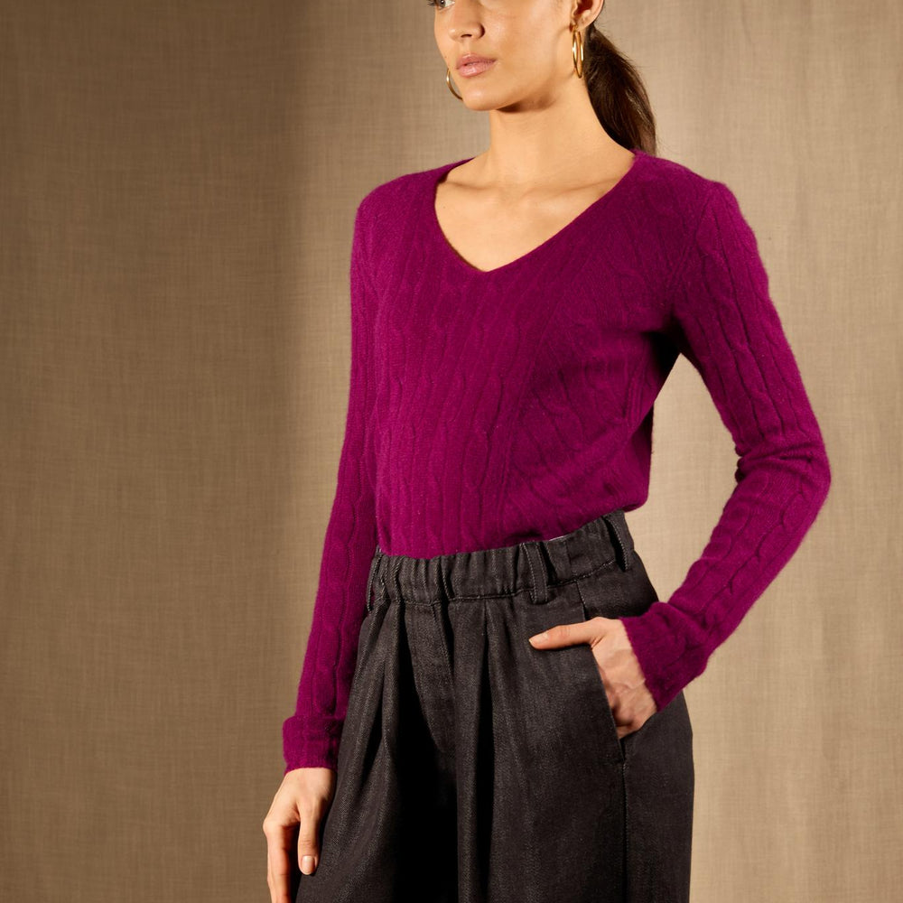 SALOME pull col v 4 fils prune 100% cachemire