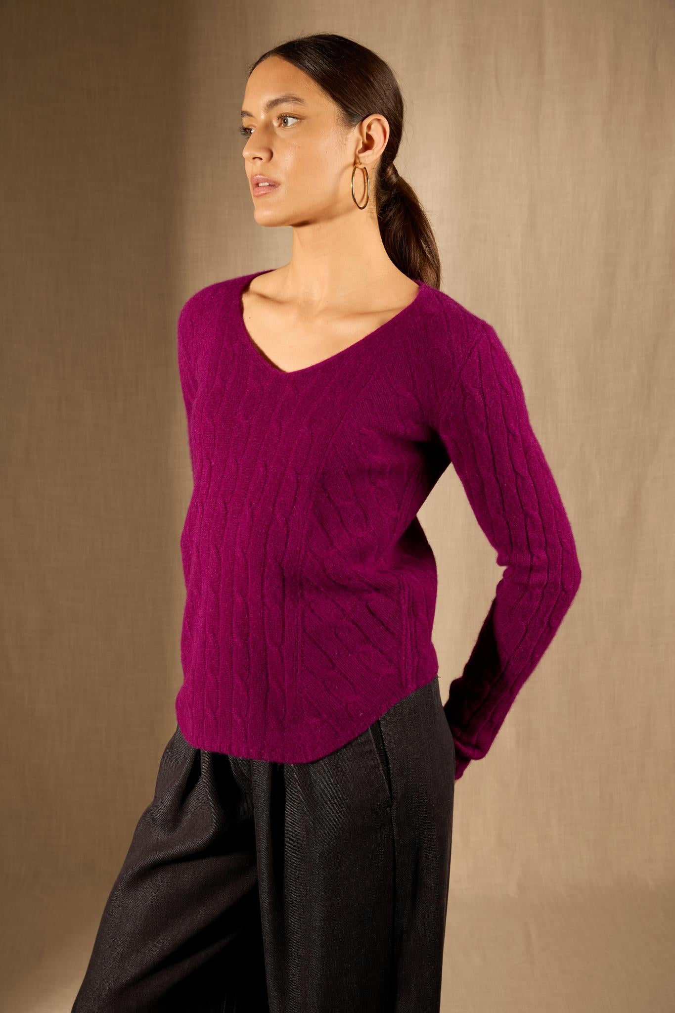 SALOME pull col v 4 fils prune 100% cachemire