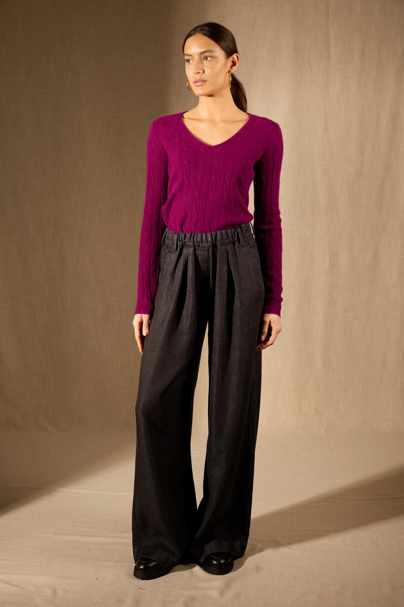 SALOME pull col v 4 fils prune 100% cachemire