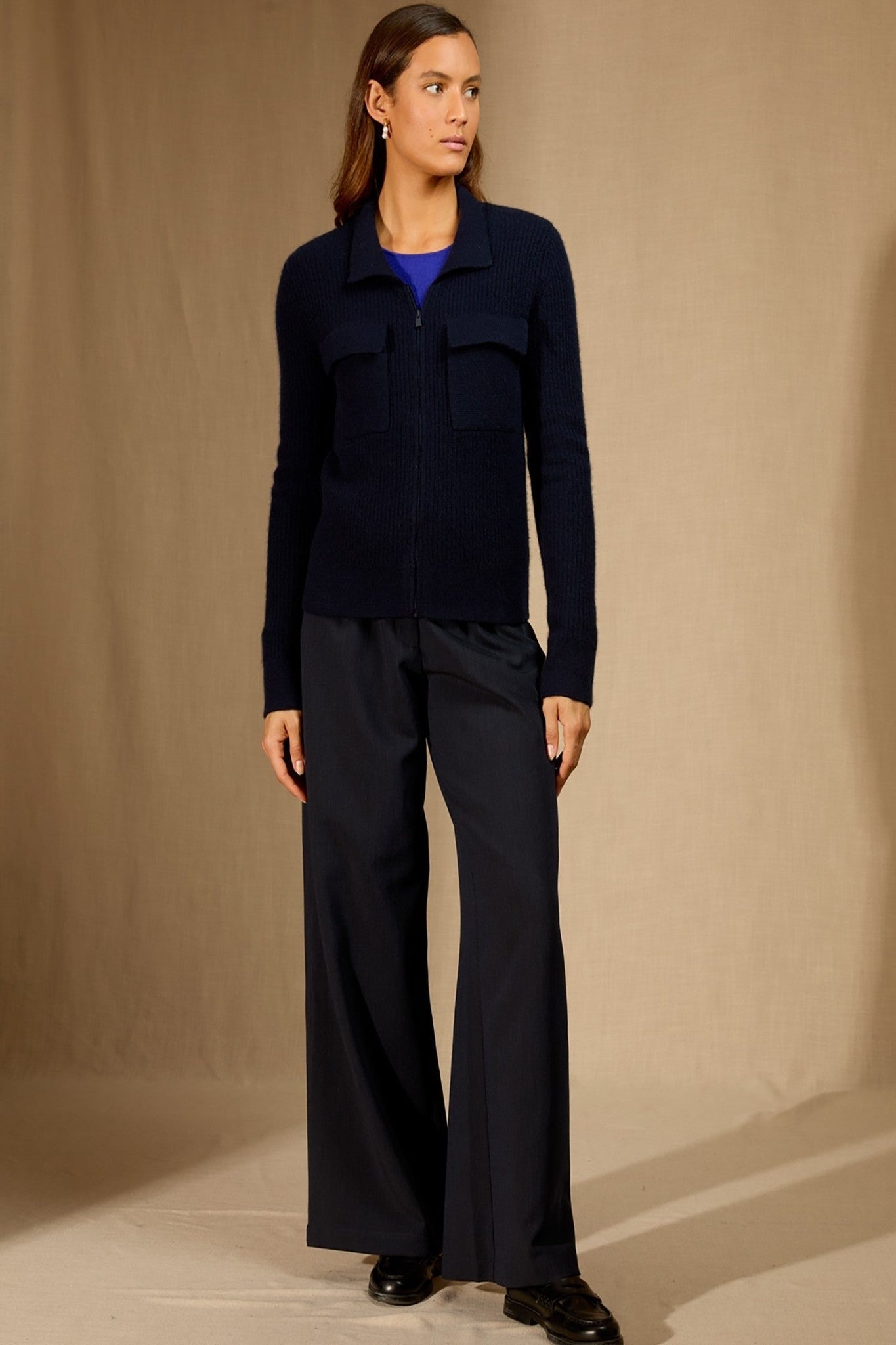 sara veste courte zippée col chemise 4 fils navy 100% cachemire