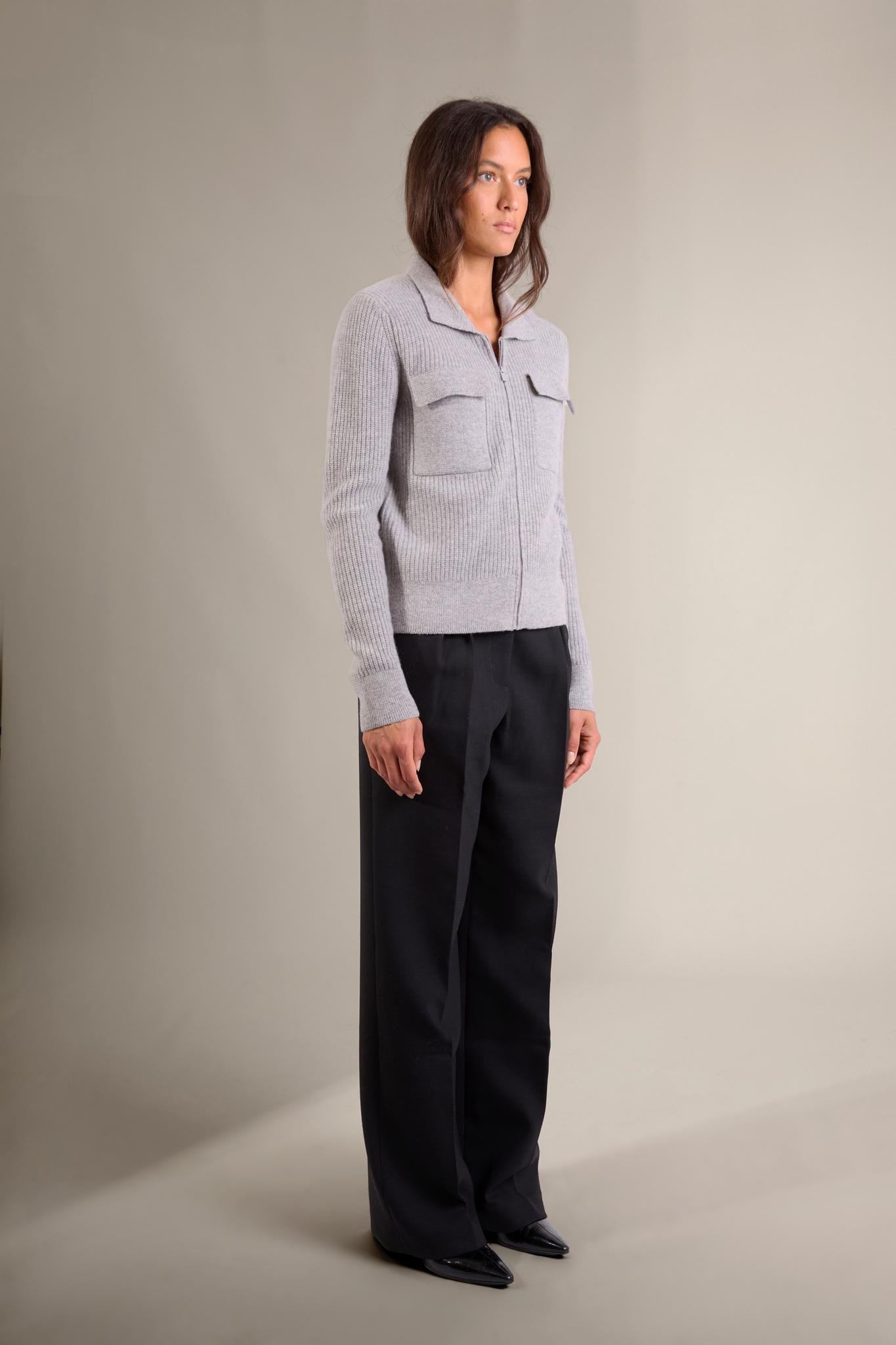 SARA veste courte zippée col chemise 4 fils nuage chiné 100% cachemire