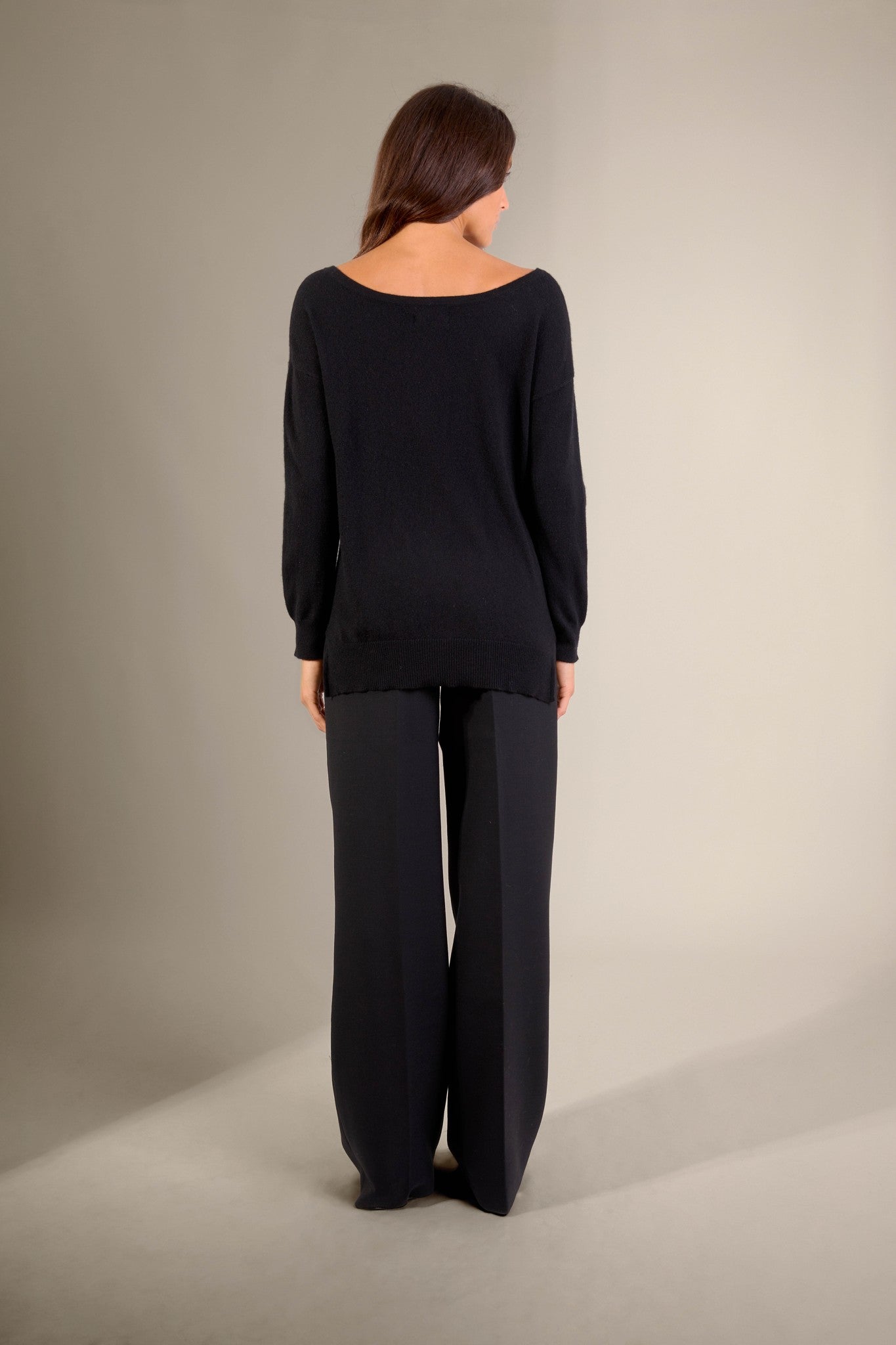 sasha pull col rond noir 100% cachemire