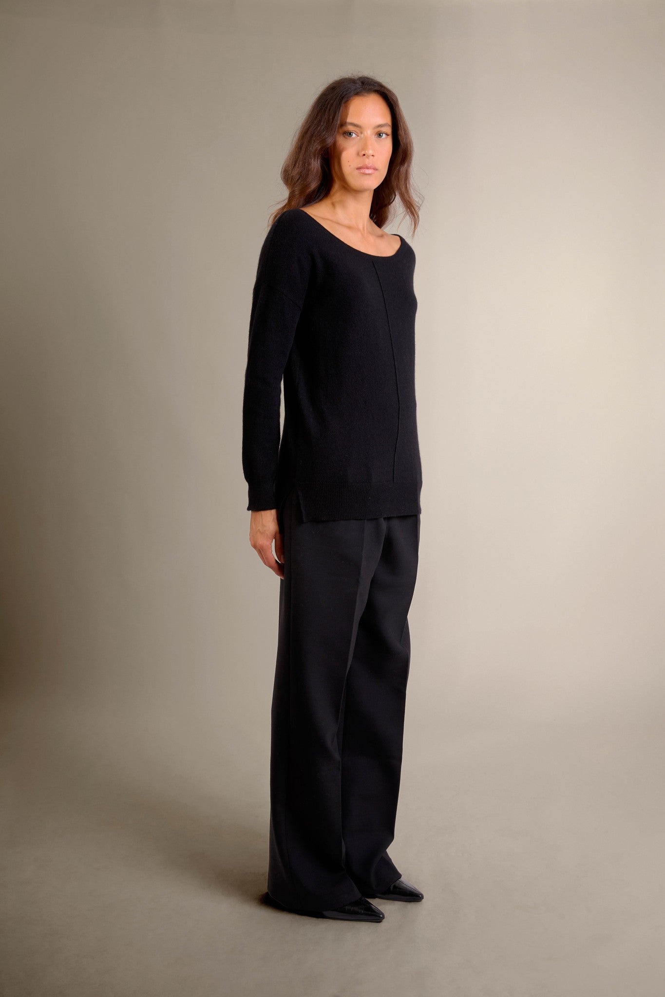 sasha pull col rond noir 100% cachemire