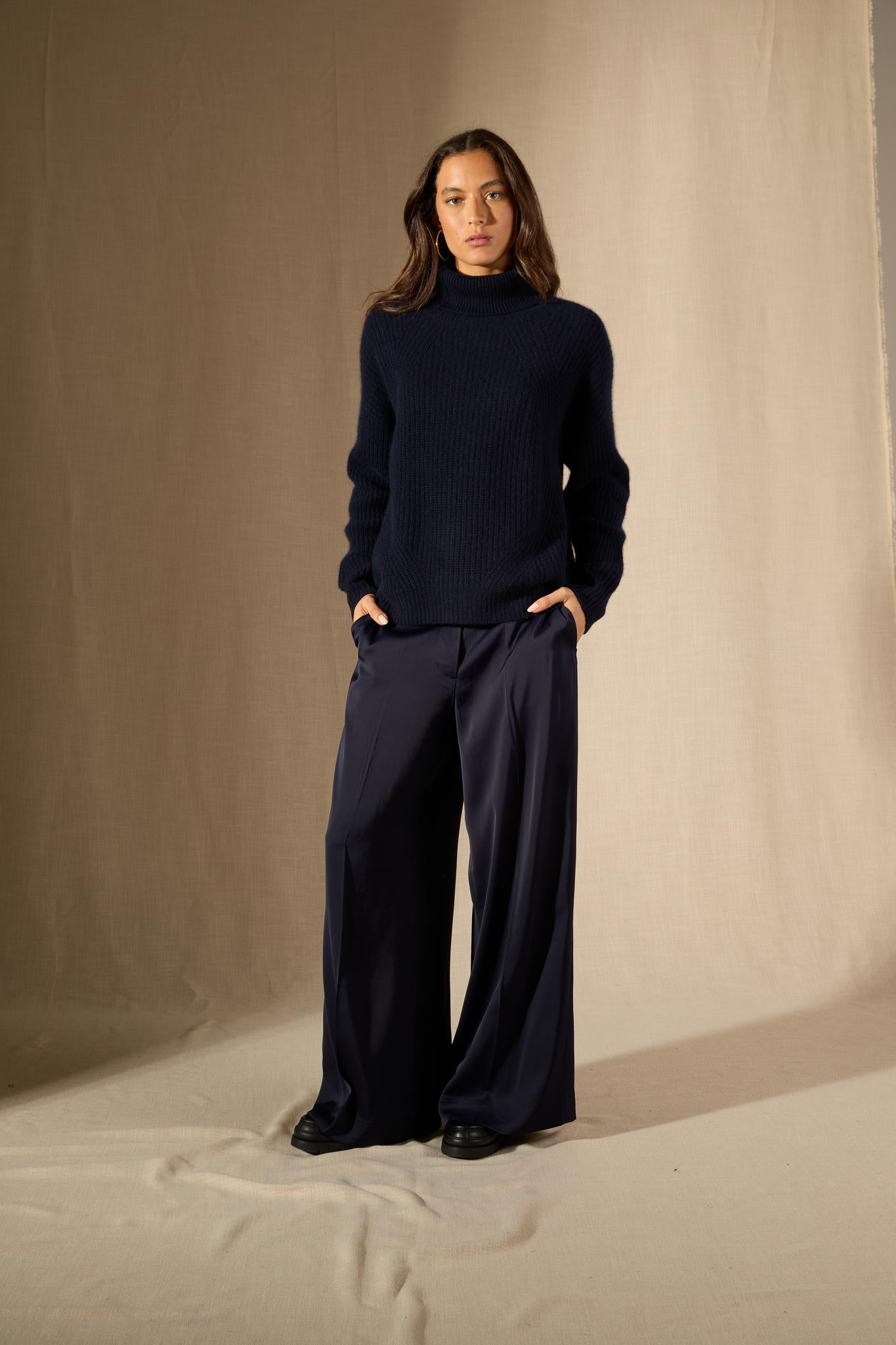 SENGE pull col roulé 6 fils navy 100% cachemire