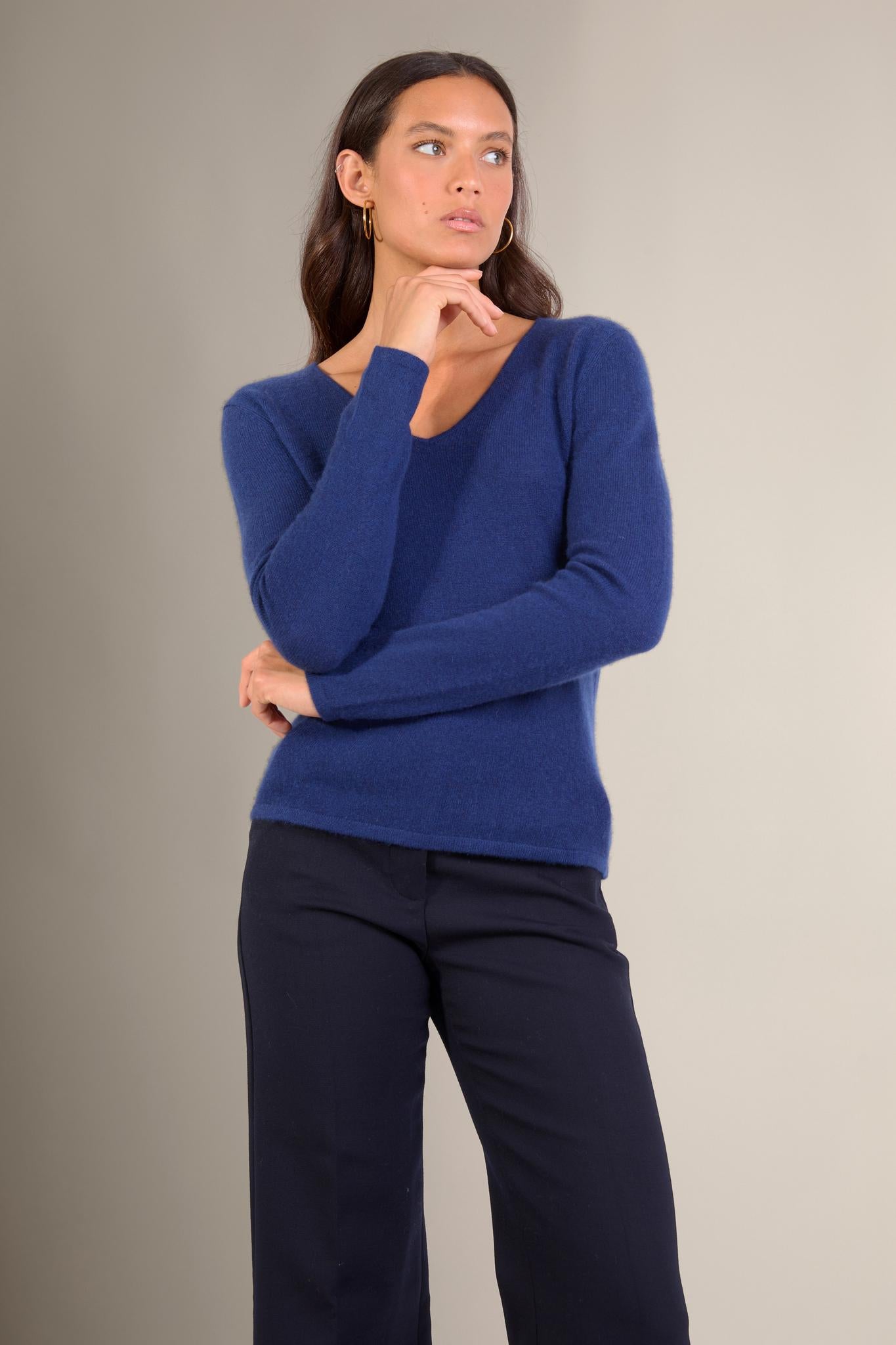 SHANNON pull col v  minuit 100% cachemire