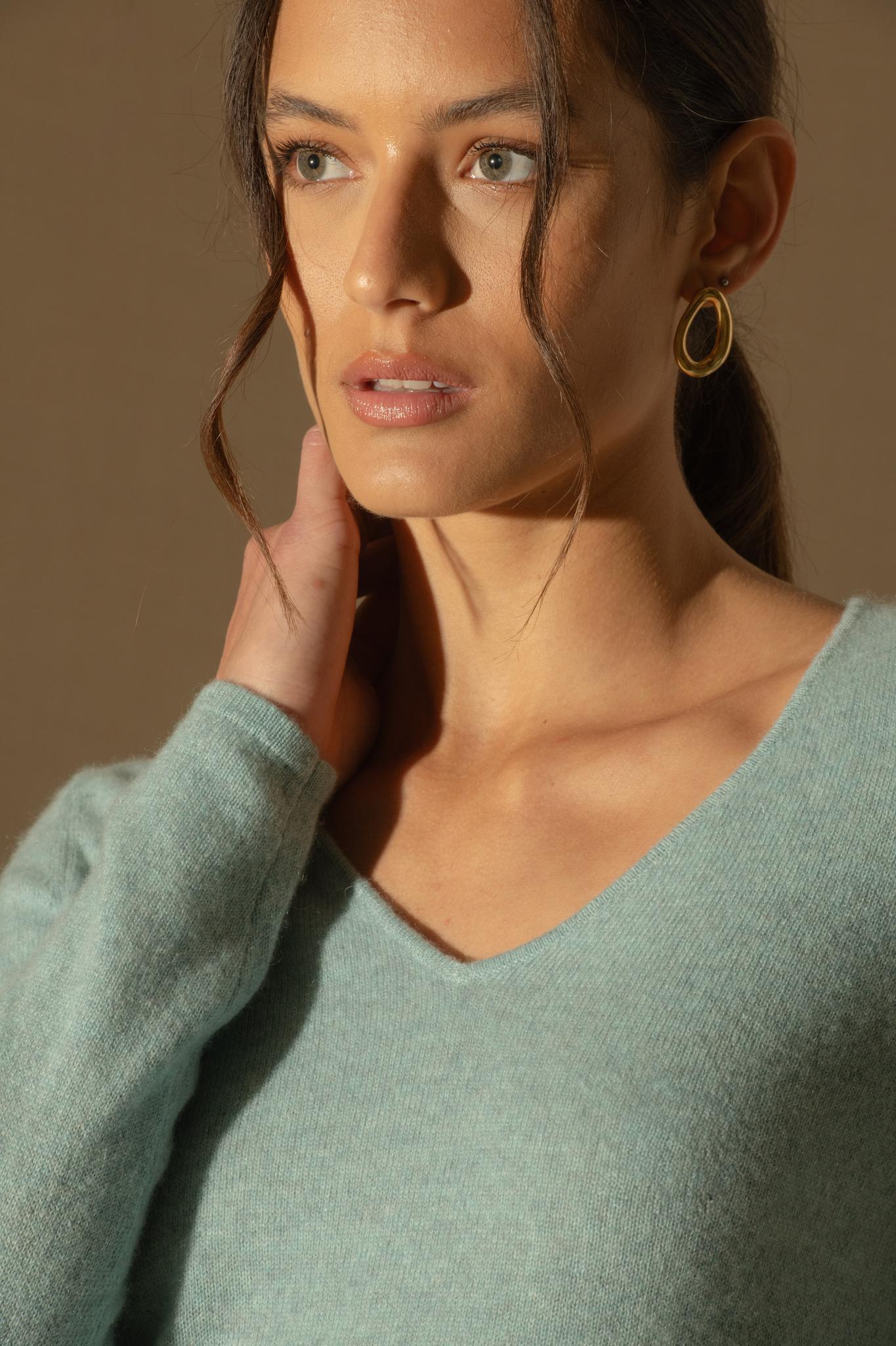 SHANNON pull col v aqua chiné 100% cachemire