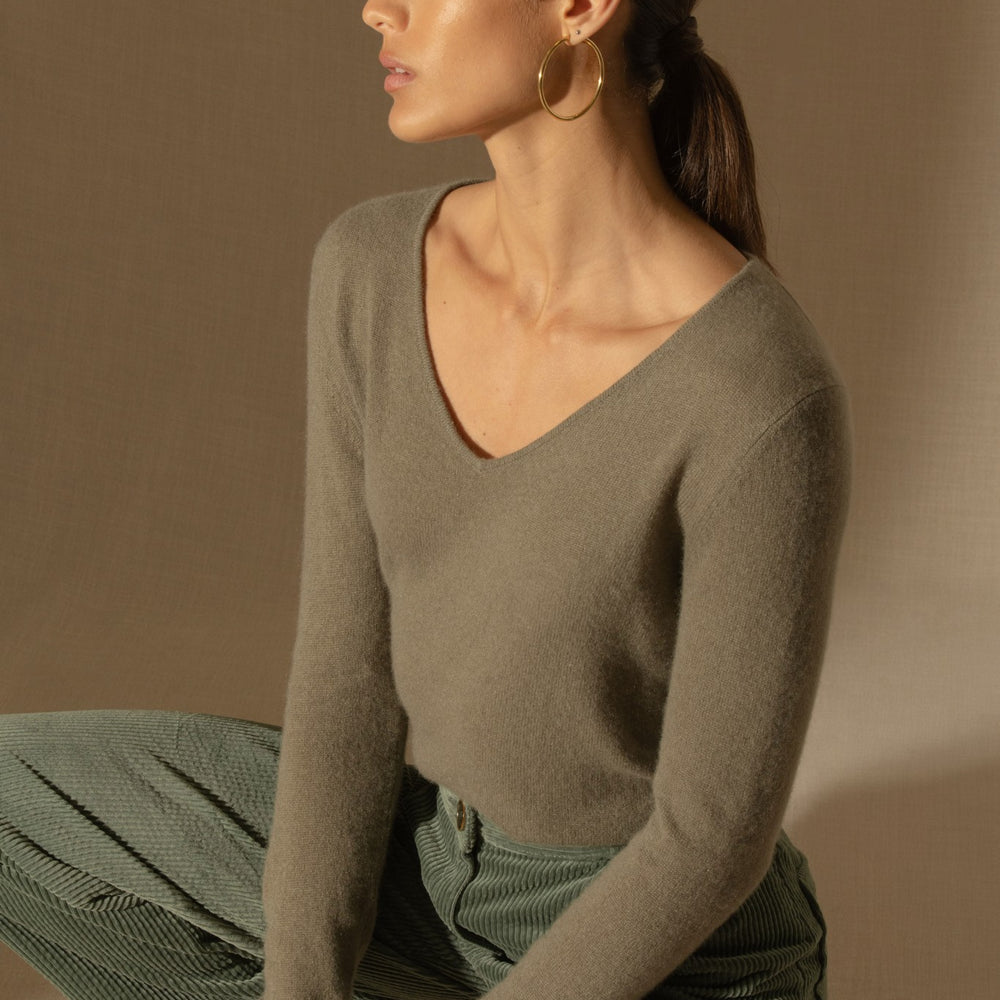 shannon pull col v army 100% cachemire