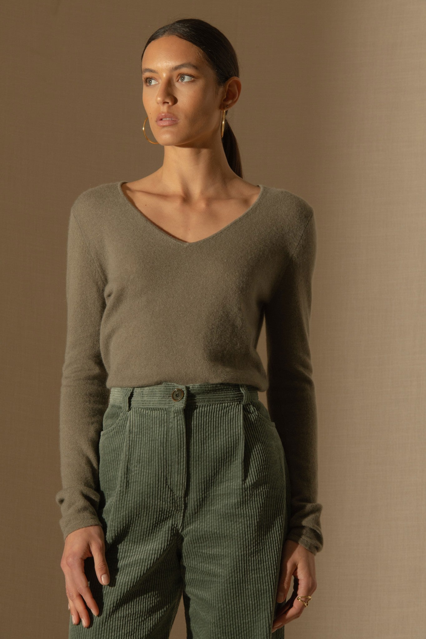 shannon pull col v army 100% cachemire