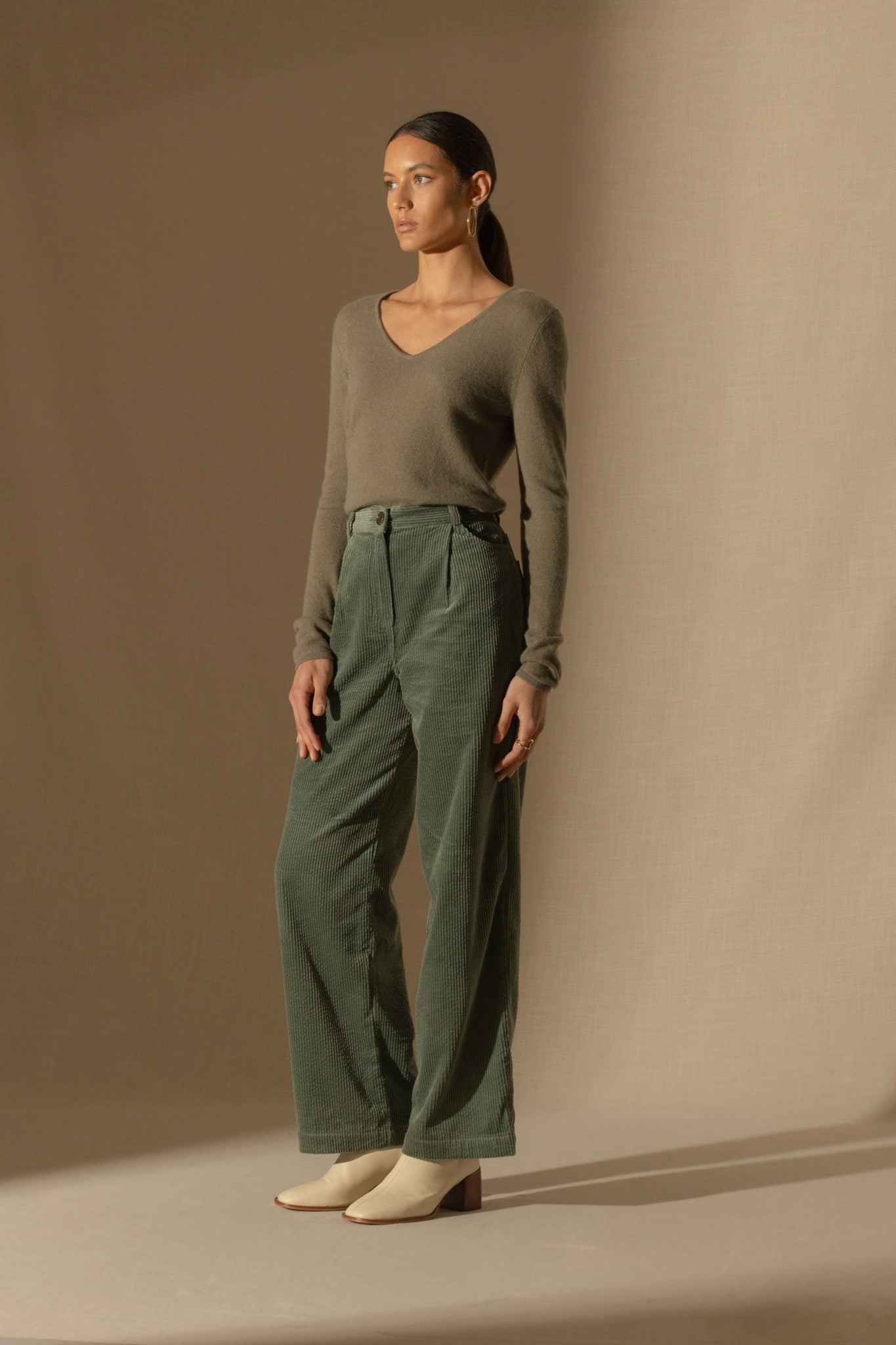 shannon pull col v army 100% cachemire