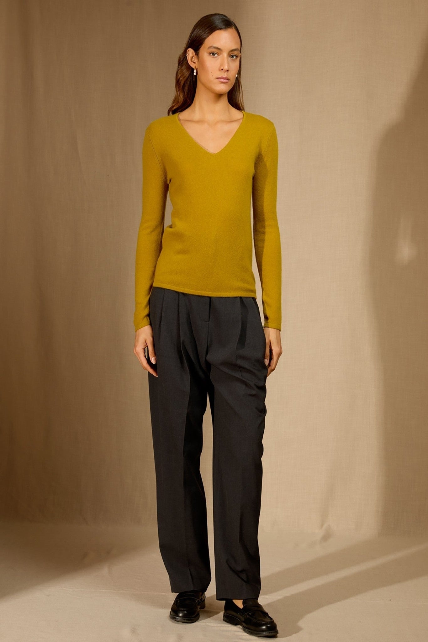 shannon pull col v doré 100% cachemire