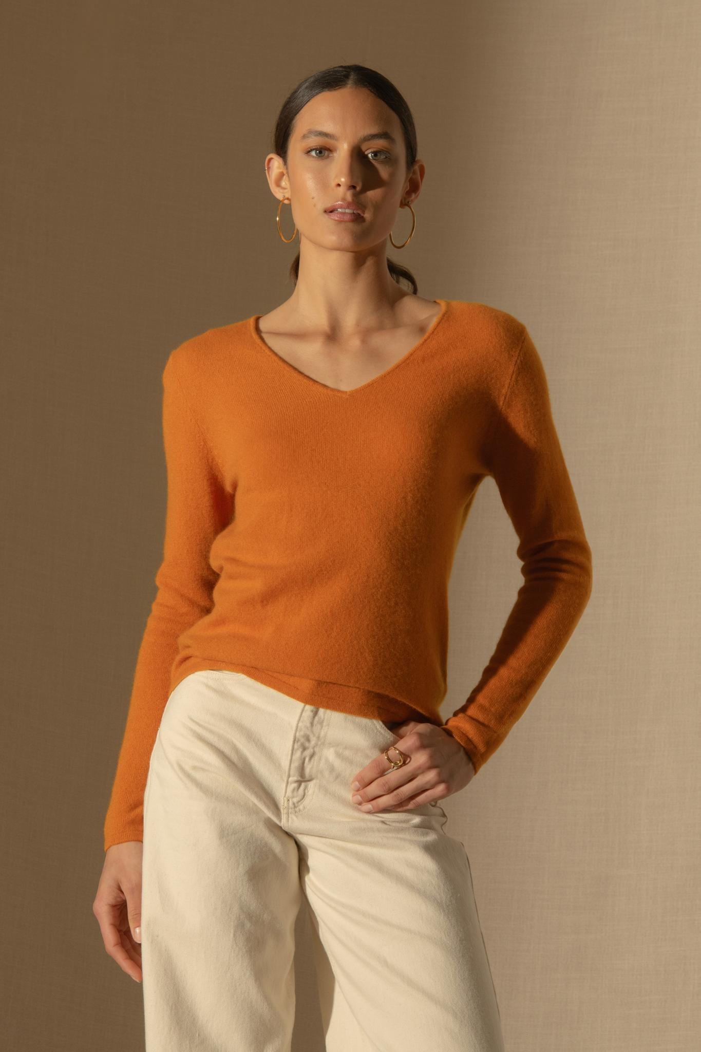 SHANNON pull col v ocre 100% cachemire