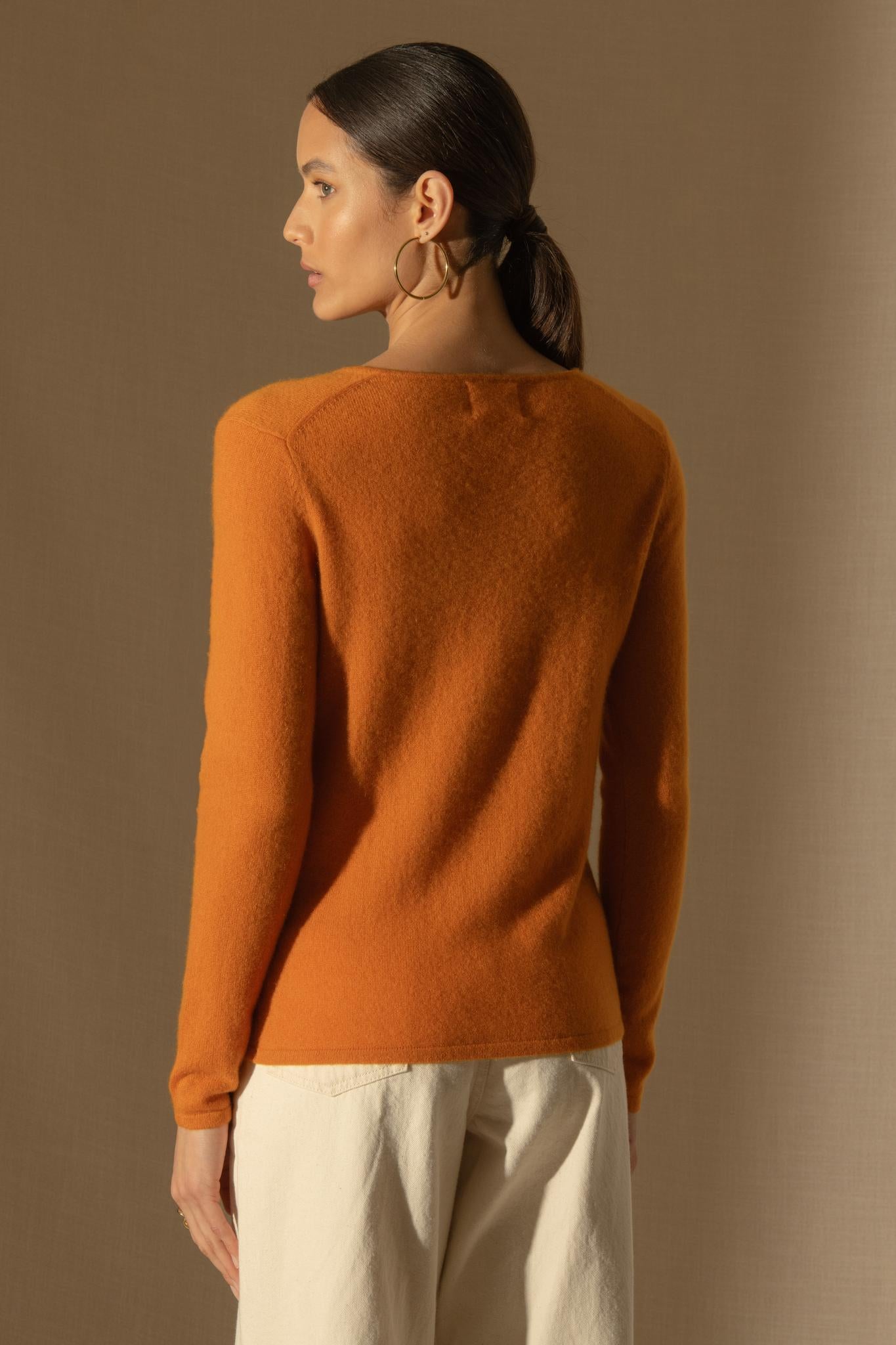 SHANNON pull col v ocre 100% cachemire