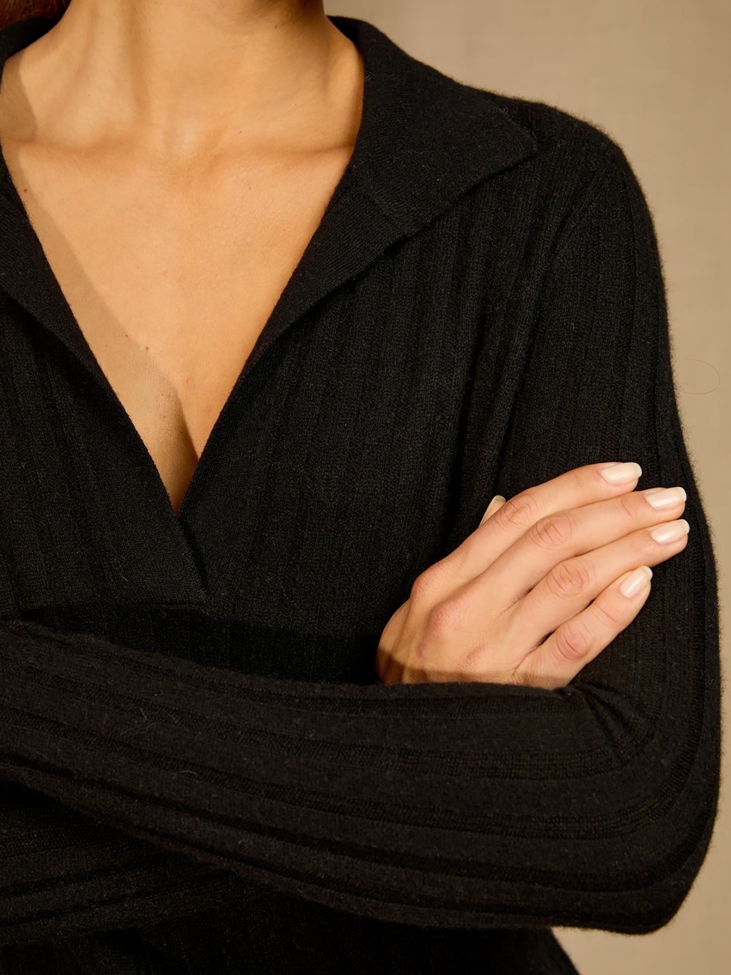 SKAMAR pull col polo ouvert noir 100% cachemire