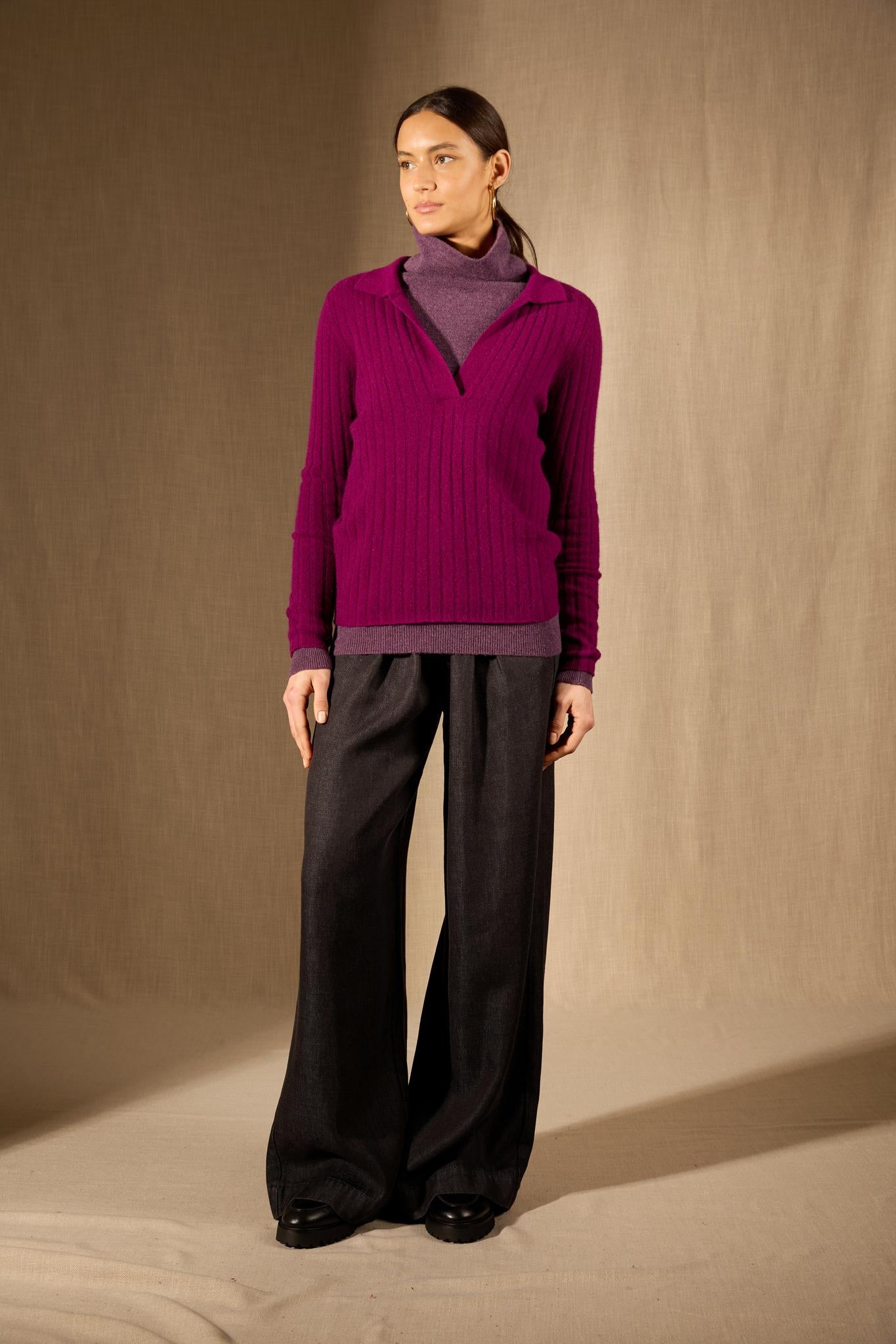 SKAMAR pull col polo ouvert prune 100% cachemire