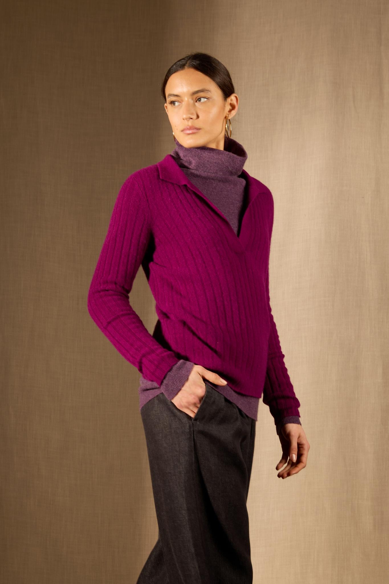 SKAMAR pull col polo ouvert prune 100% cachemire