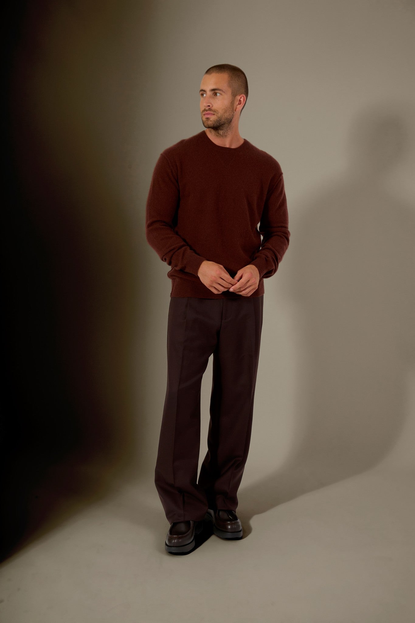 soan pull col rond espresso 100% cachemire