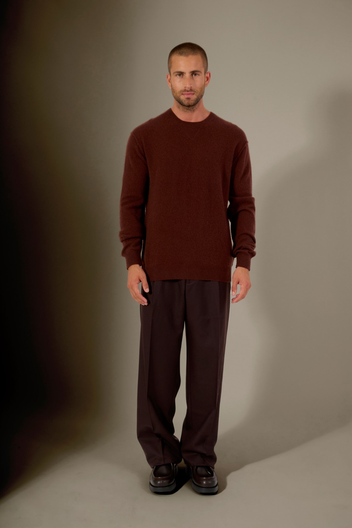 soan pull col rond espresso 100% cachemire