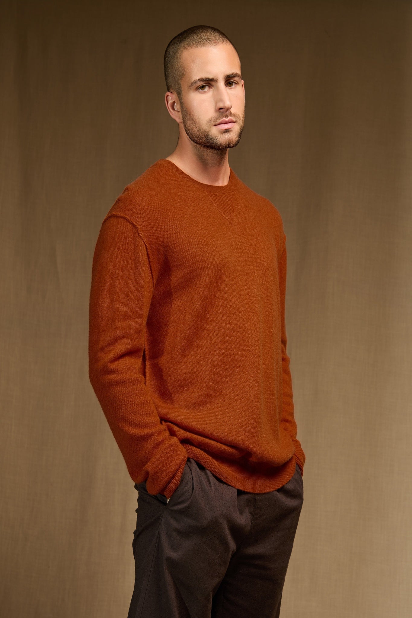 soan pull col rond safran 100% cachemire