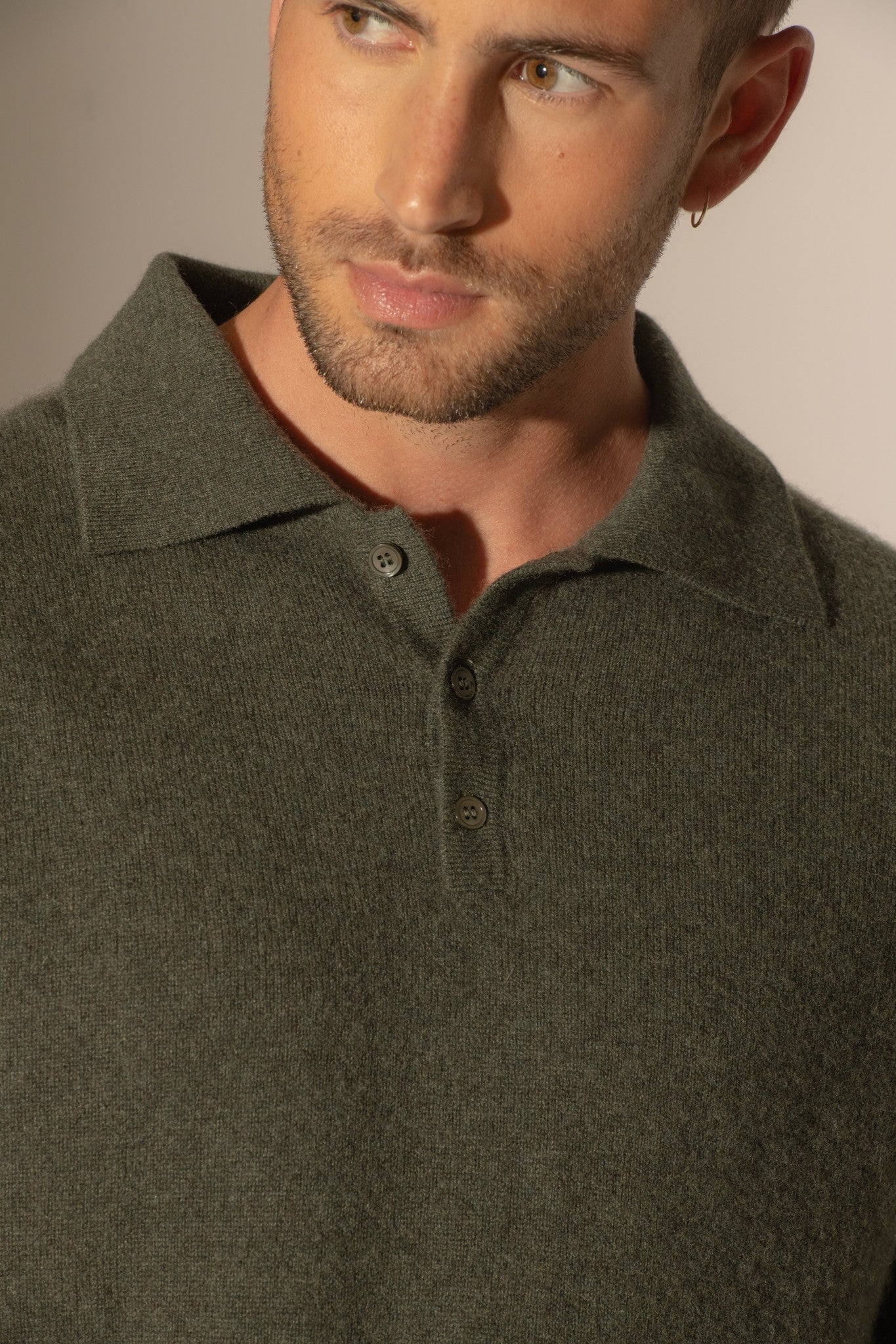 spencer polo manches longues kaki chiné 100% cachemire