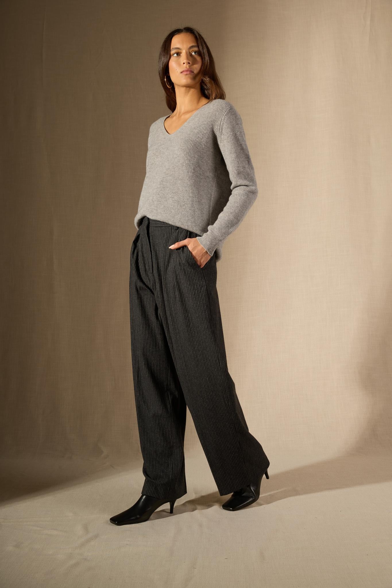 Saphira  pull col v  nuage chiné 100% cachemire