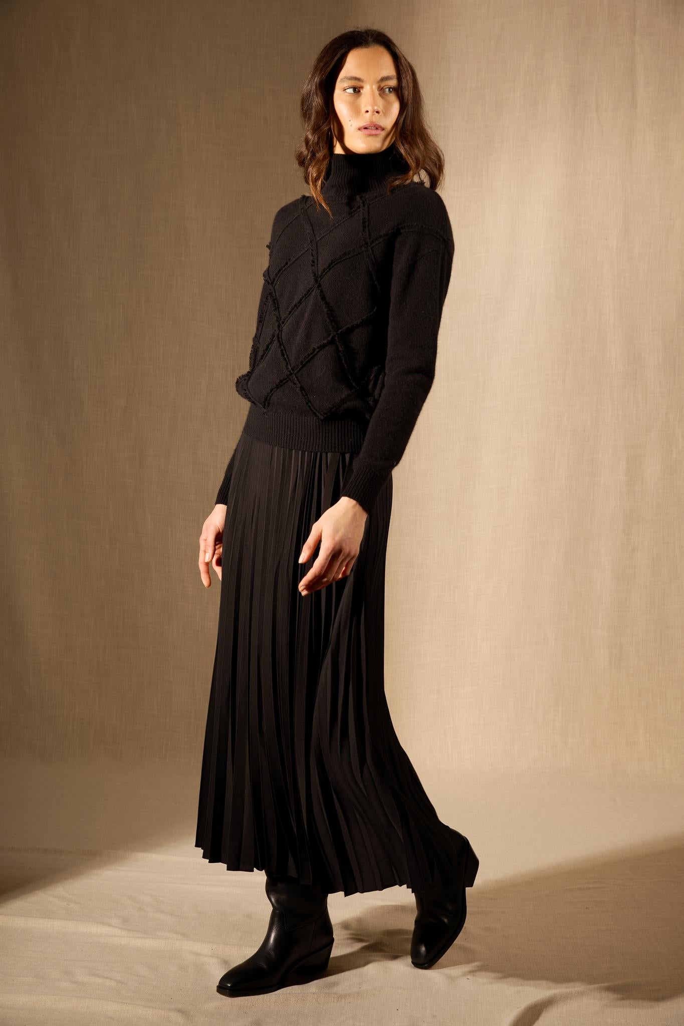 Selania pull col roulé noir 100% cachemire