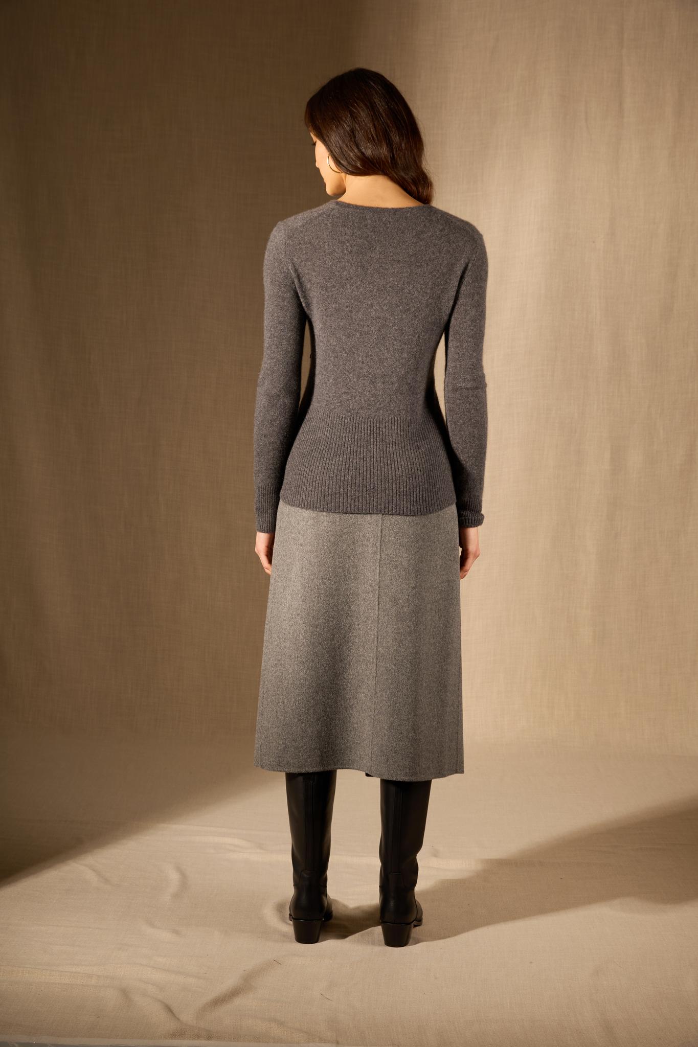 Selene pull col v boutonné anthracite chiné 100% cachemire