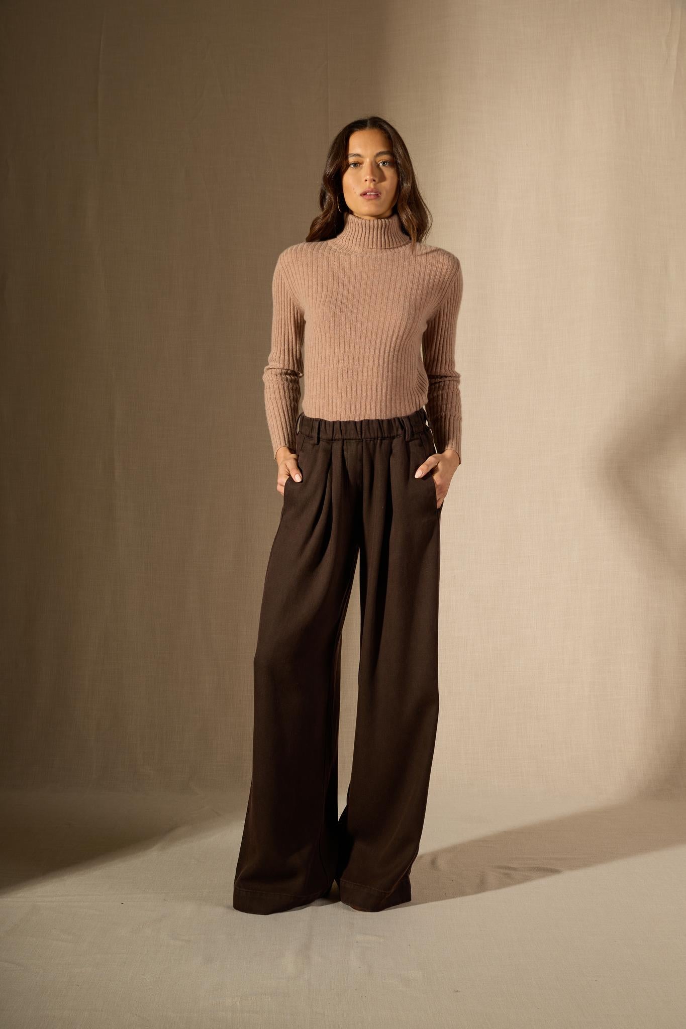 Souna pull col rond camel chiné 100% cachemire