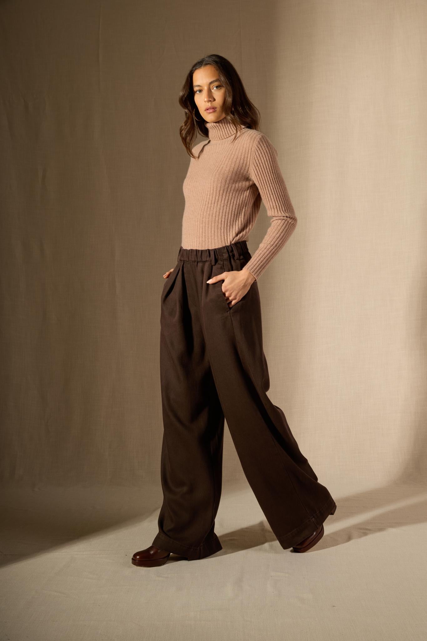 Souna pull col rond camel chiné 100% cachemire