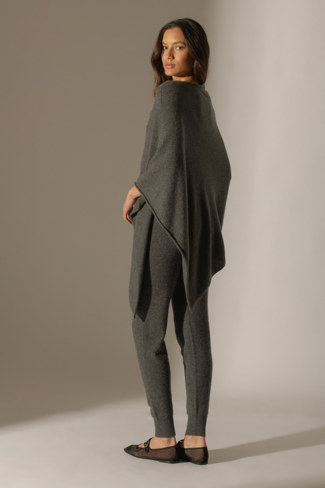 tamara poncho anthracite chiné 100% cachemire