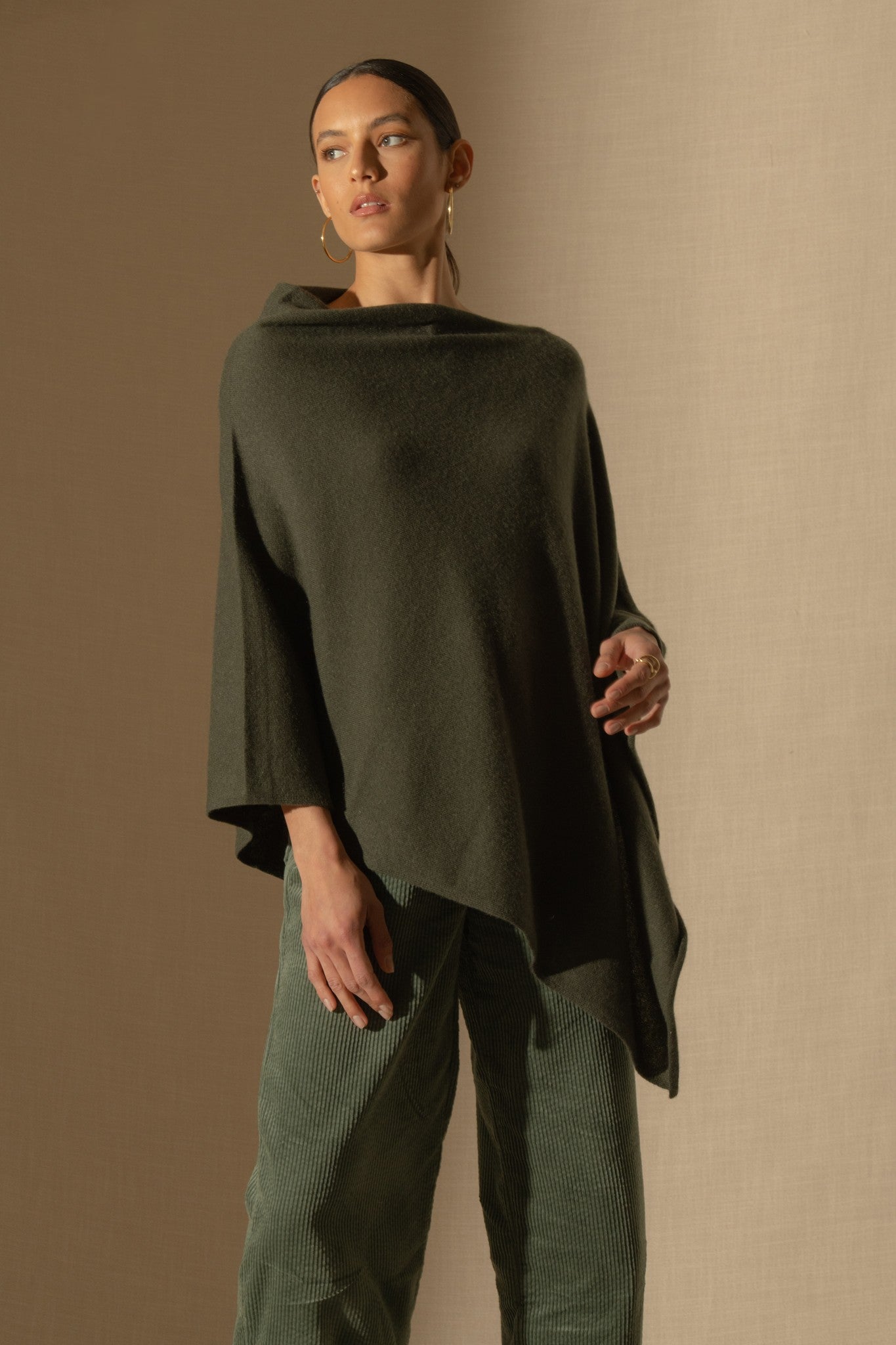 tamara poncho kaki 100% cachemire