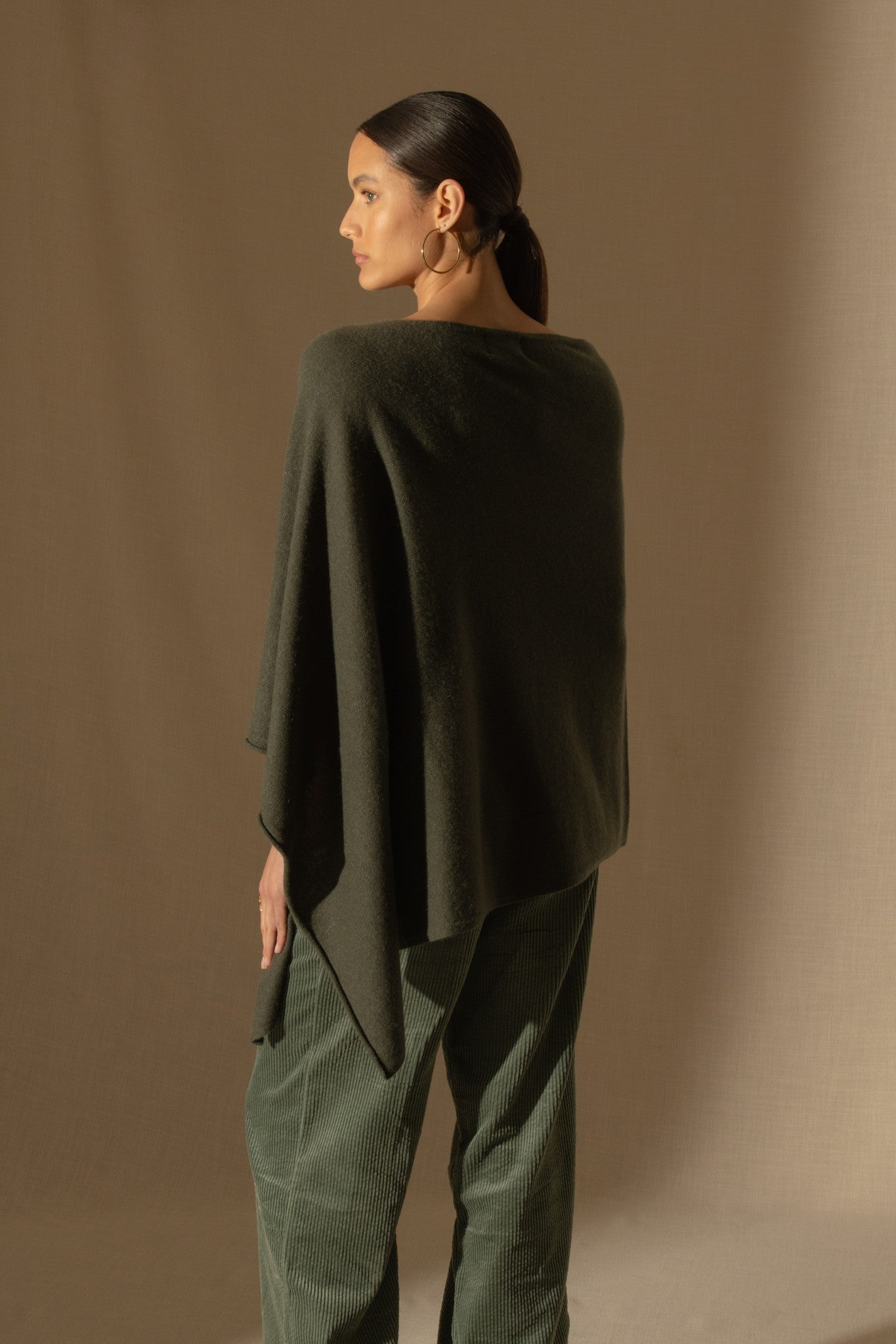 tamara poncho kaki 100% cachemire