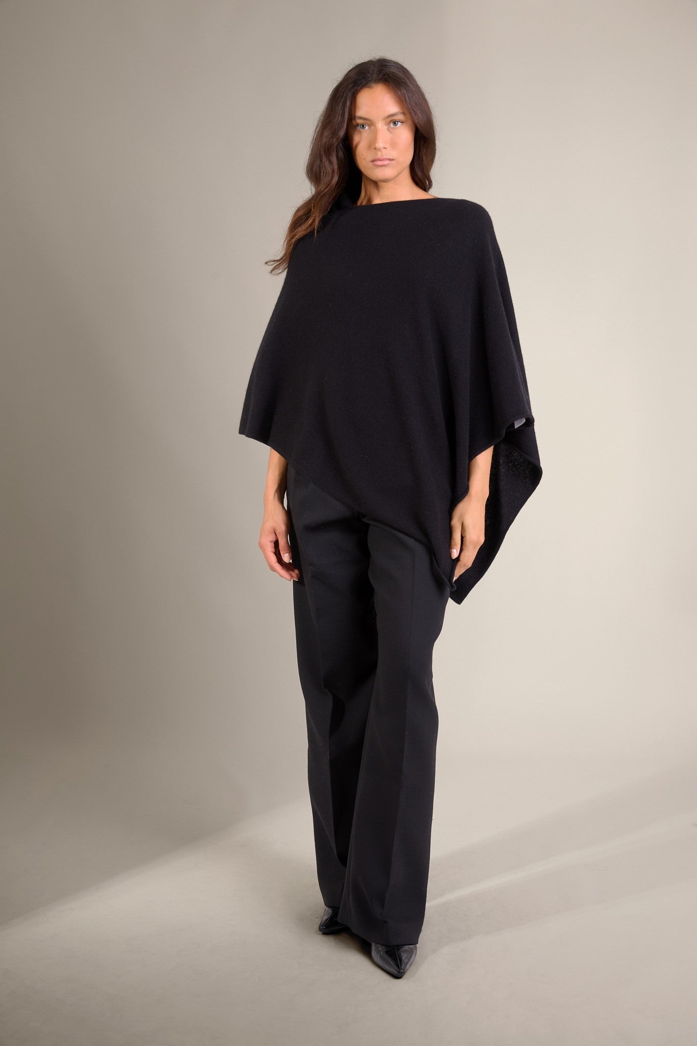 tamara poncho noir 100% cachemire