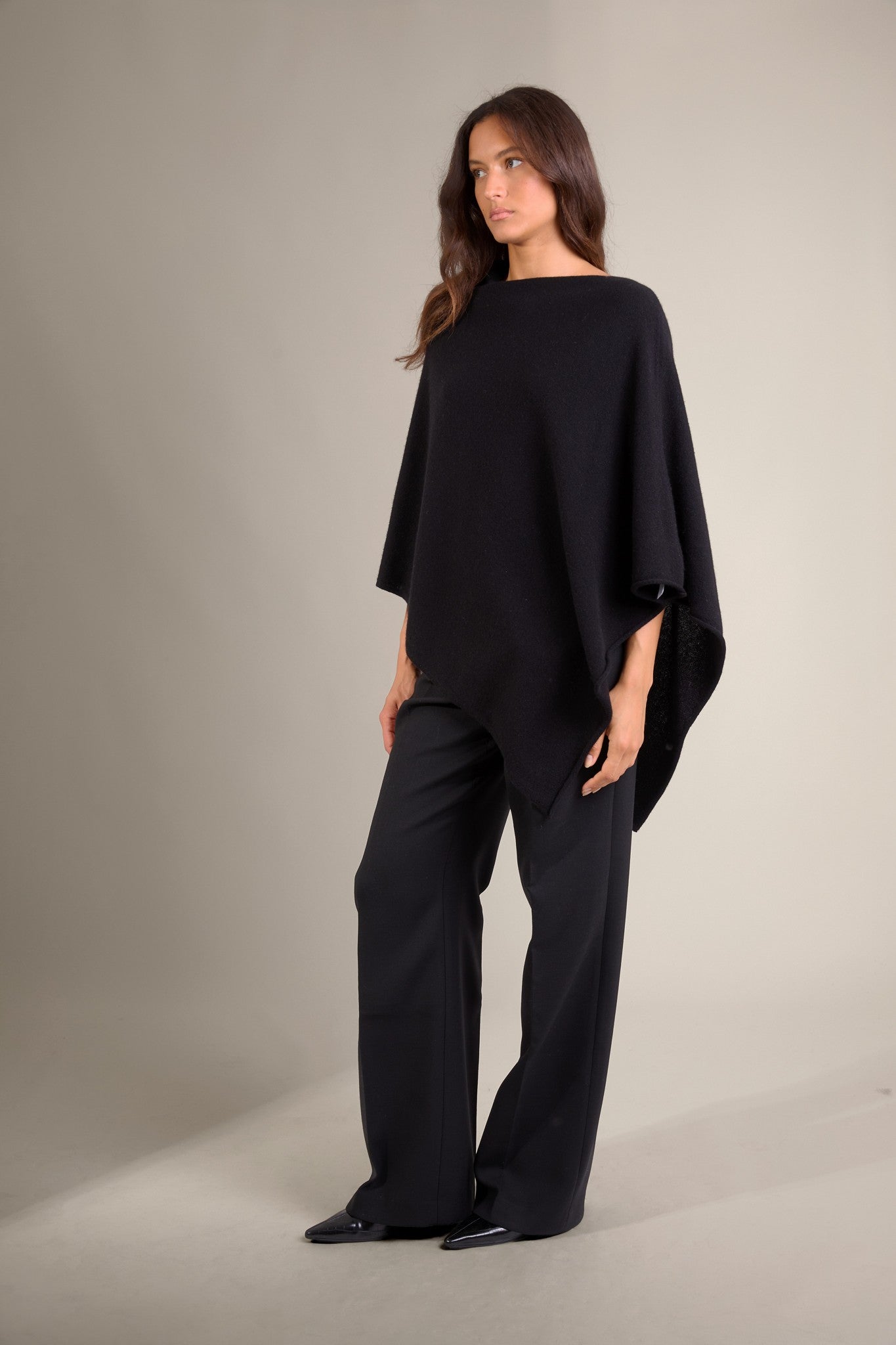 tamara poncho noir 100% cachemire