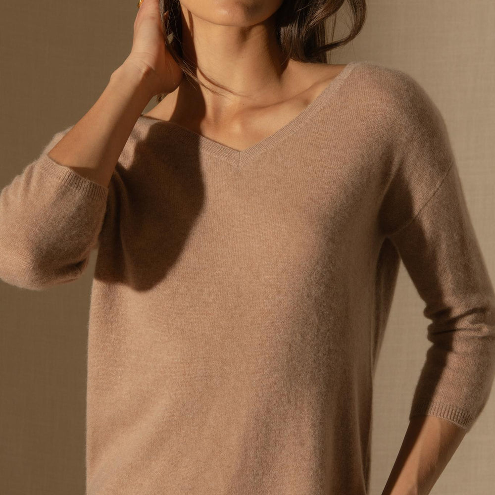 THAIS pull col v camel chiné 100% cachemire
