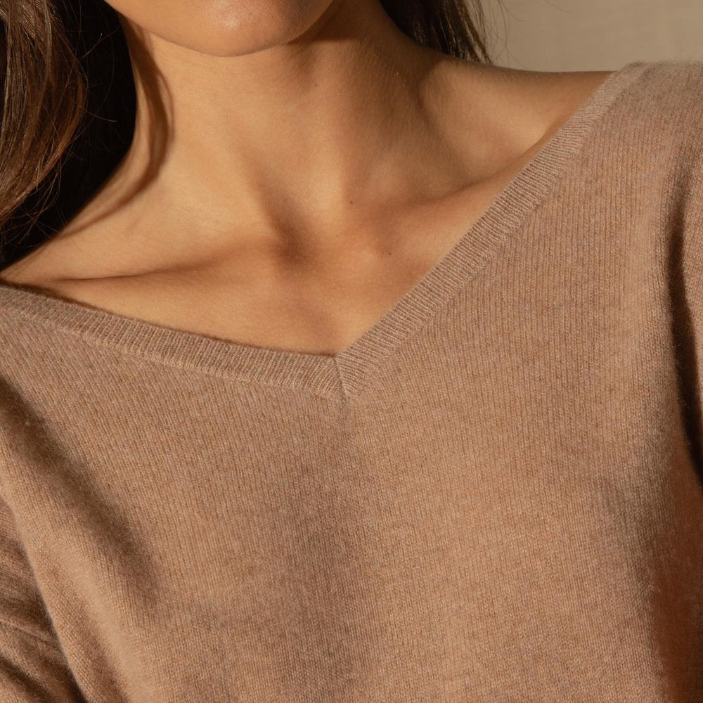 THAIS pull col v camel chiné 100% cachemire
