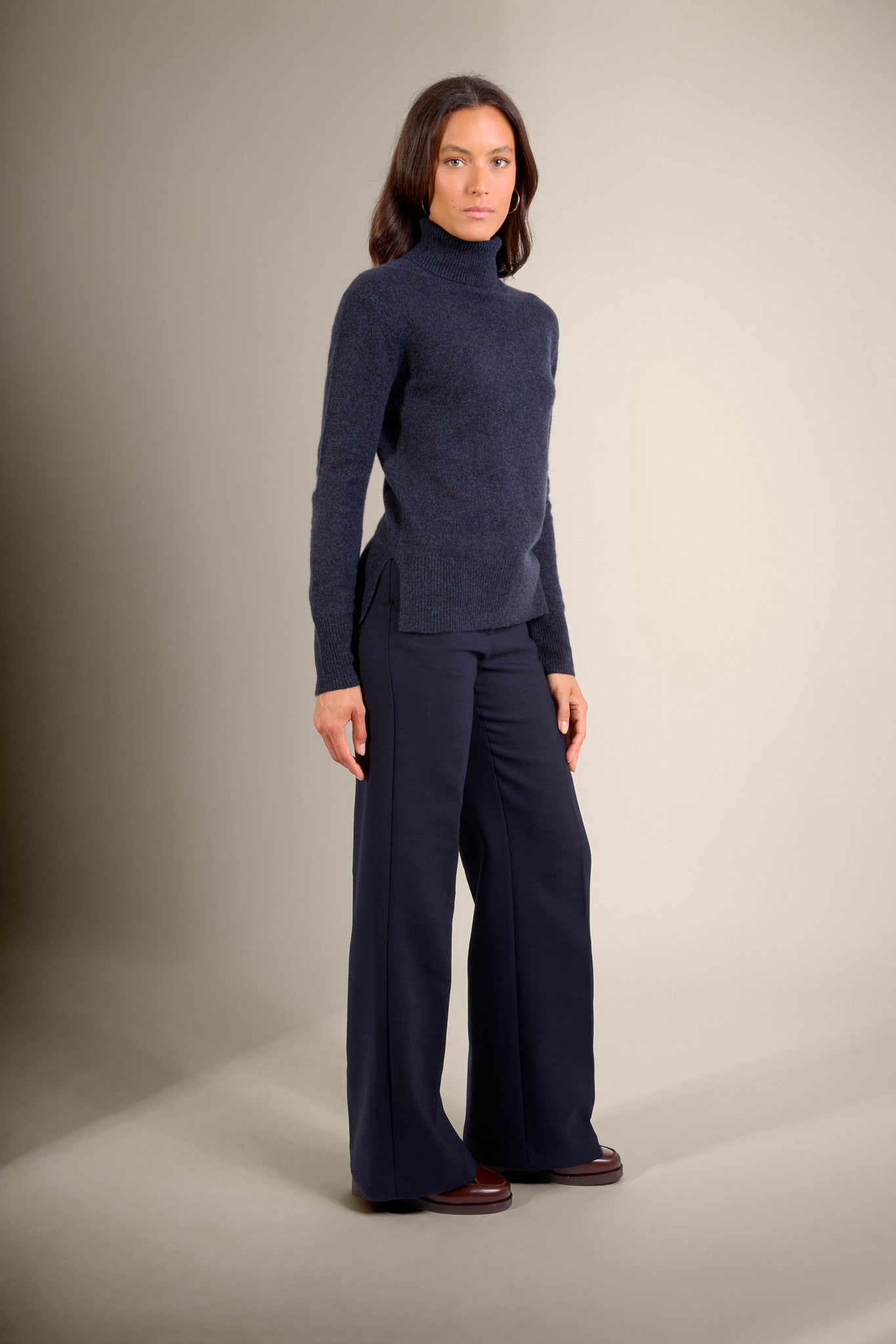 tracy pull col roulé caviar 100% cachemire