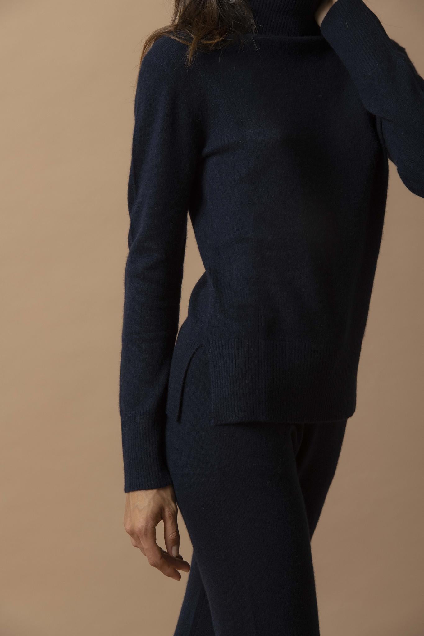 TRACY pull col roulé navy 100% cachemire