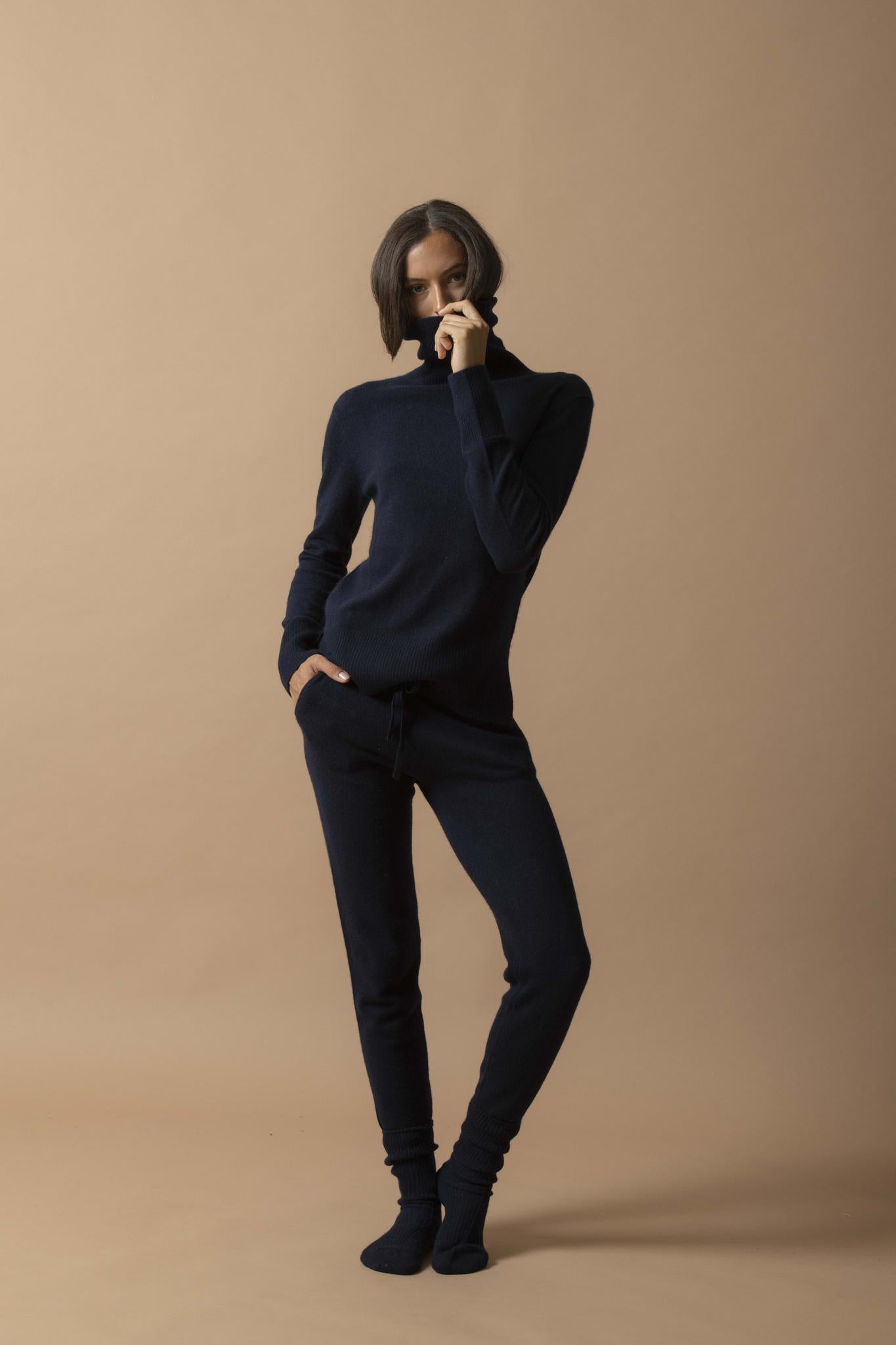 TRACY pull col roulé navy 100% cachemire