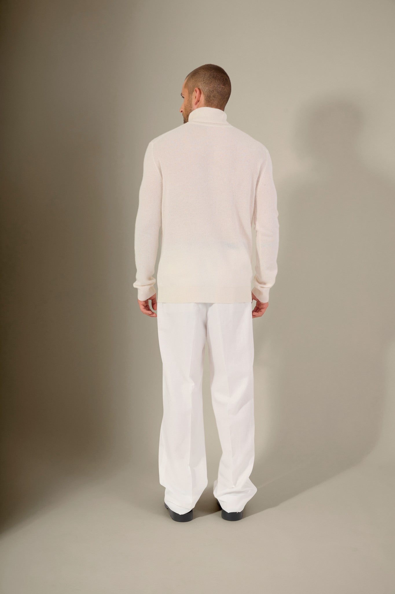 trevor pull col roulé ivoire 100% cachemire