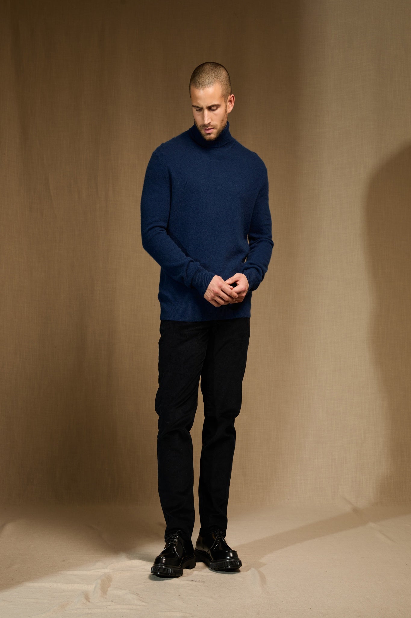 trevor pull col roulé minuit 100% cachemire