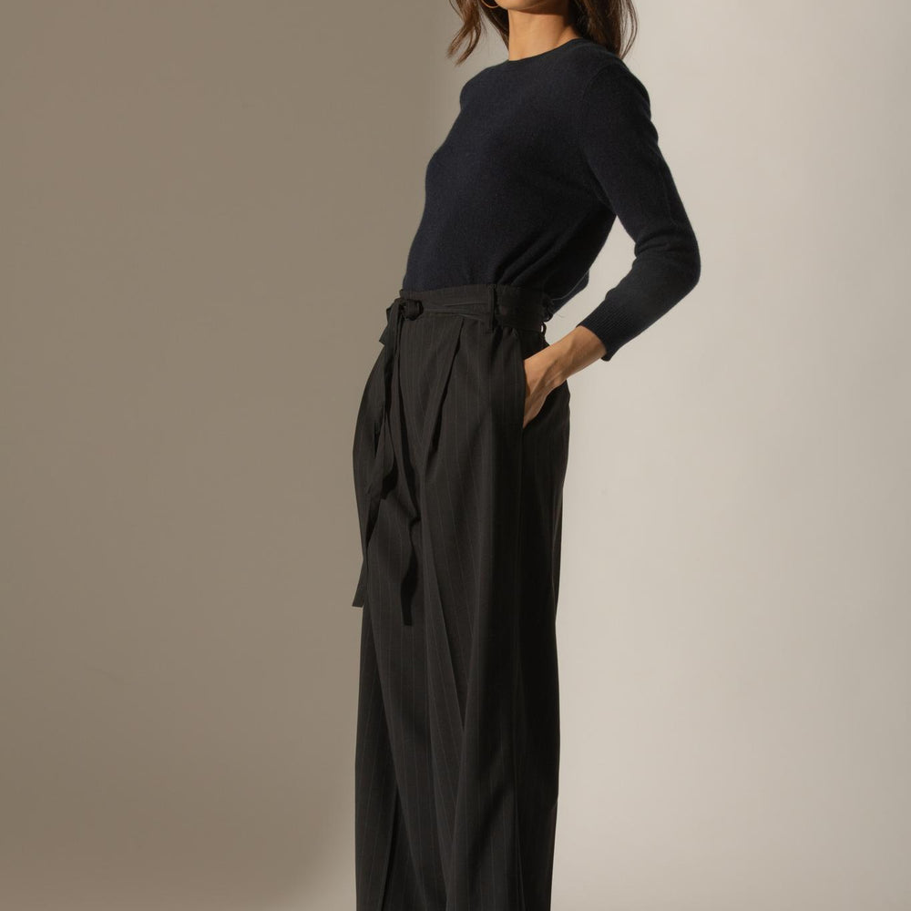 VANESSA pull col rond boutonné dos navy 100% cachemire