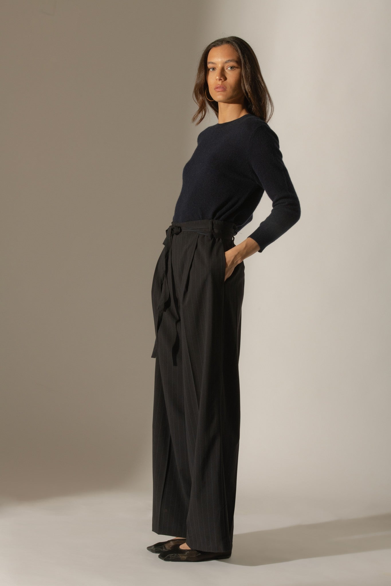 vanessa pull col rond boutonné dos navy 100% cachemire