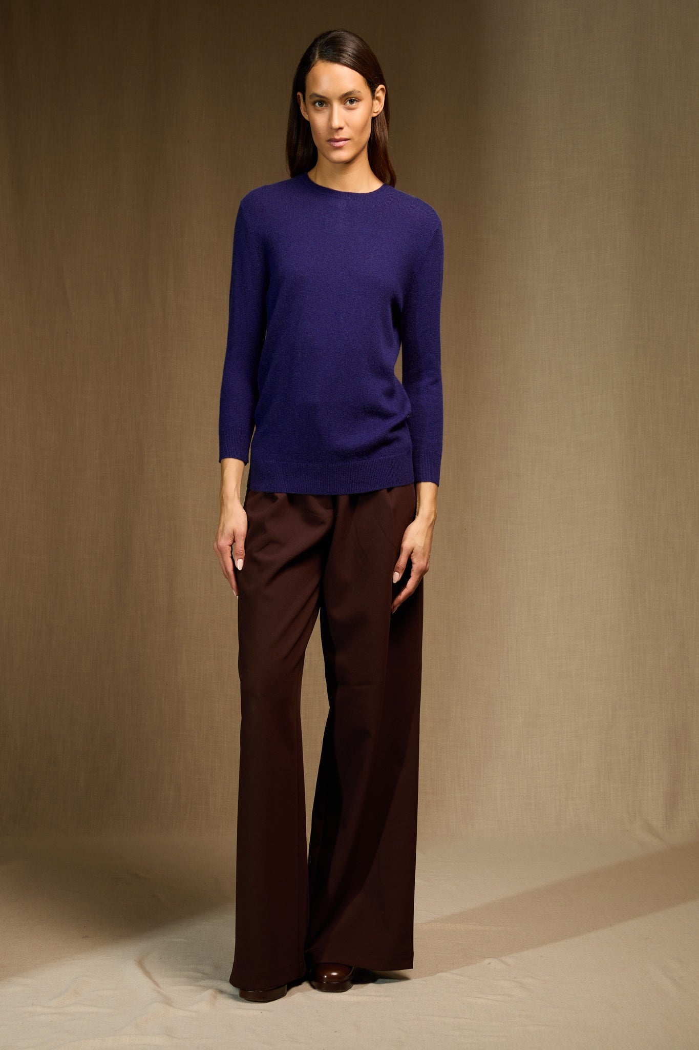 VANESSA pull col rond boutonné dos purple 100% cachemire