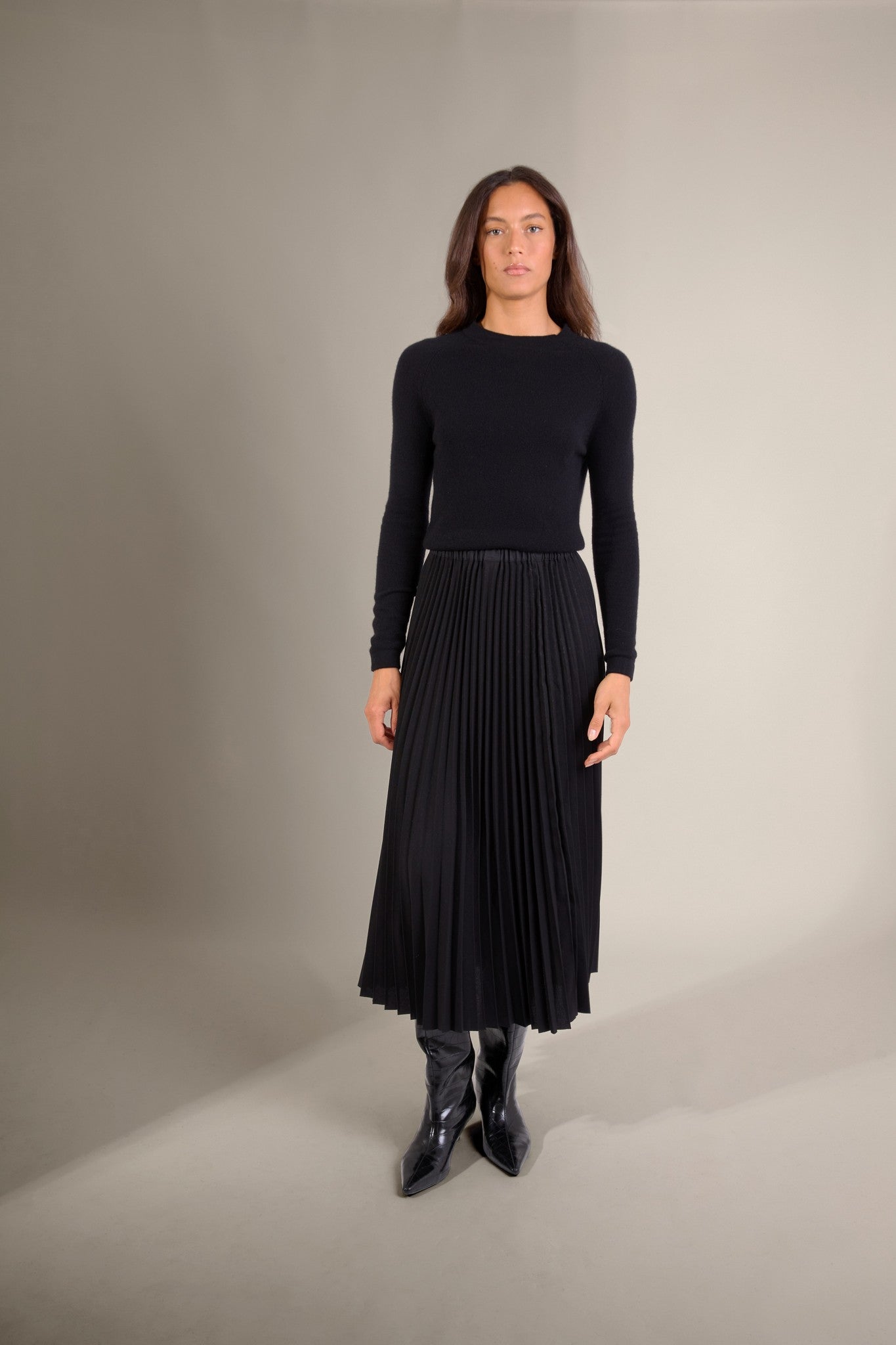 whitney pull col rond noir 100% cachemire