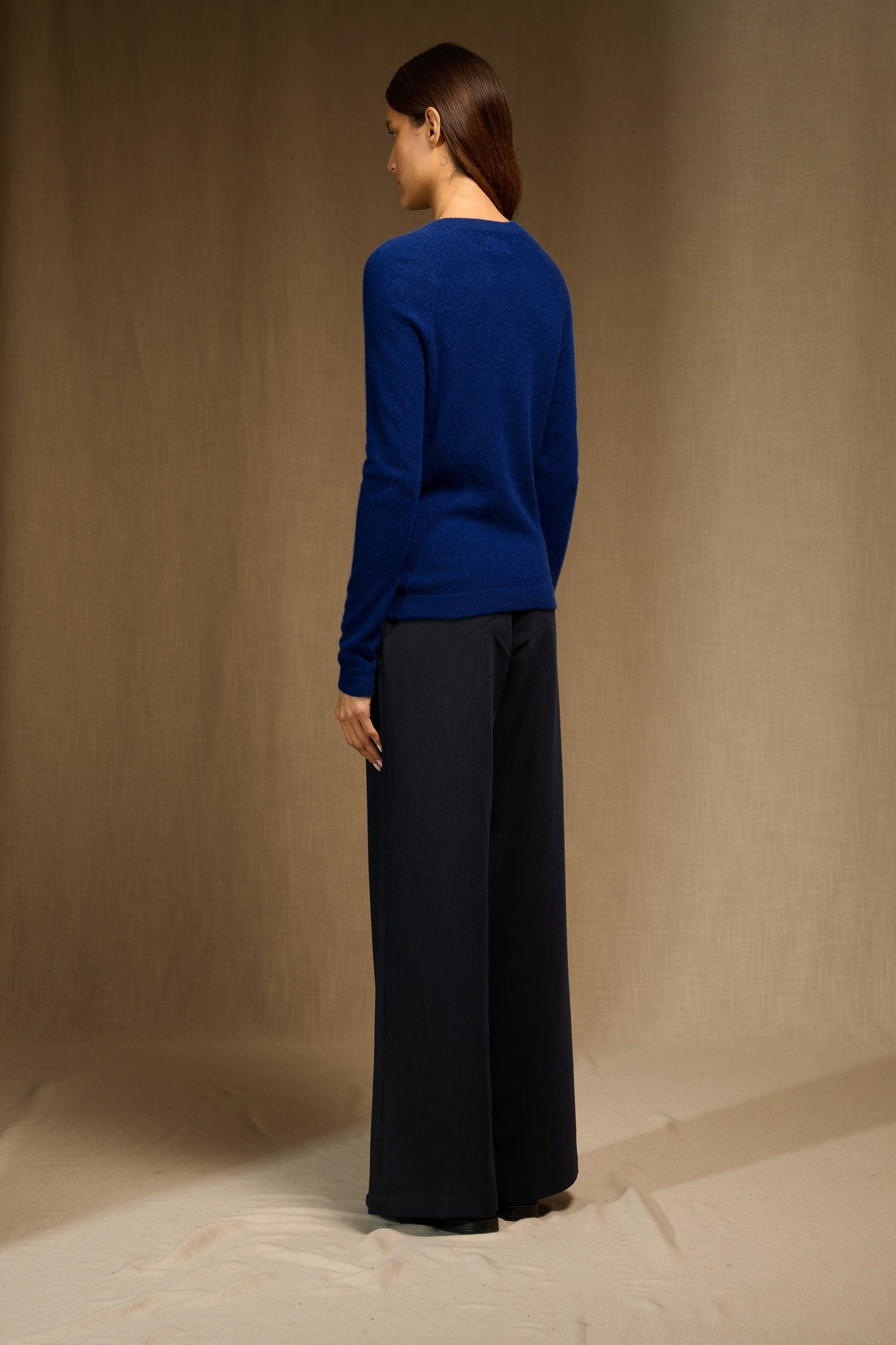 WHITNEY pull col rond outremer 100% cachemire