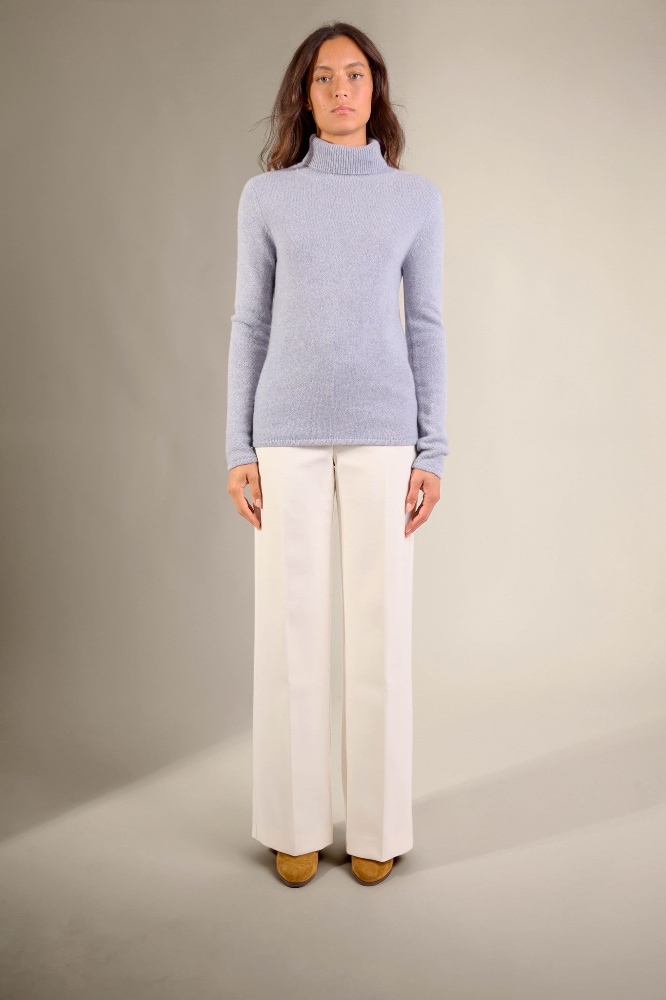 willow pull col roulé 4 fils bleu ivoire 100% cachemire