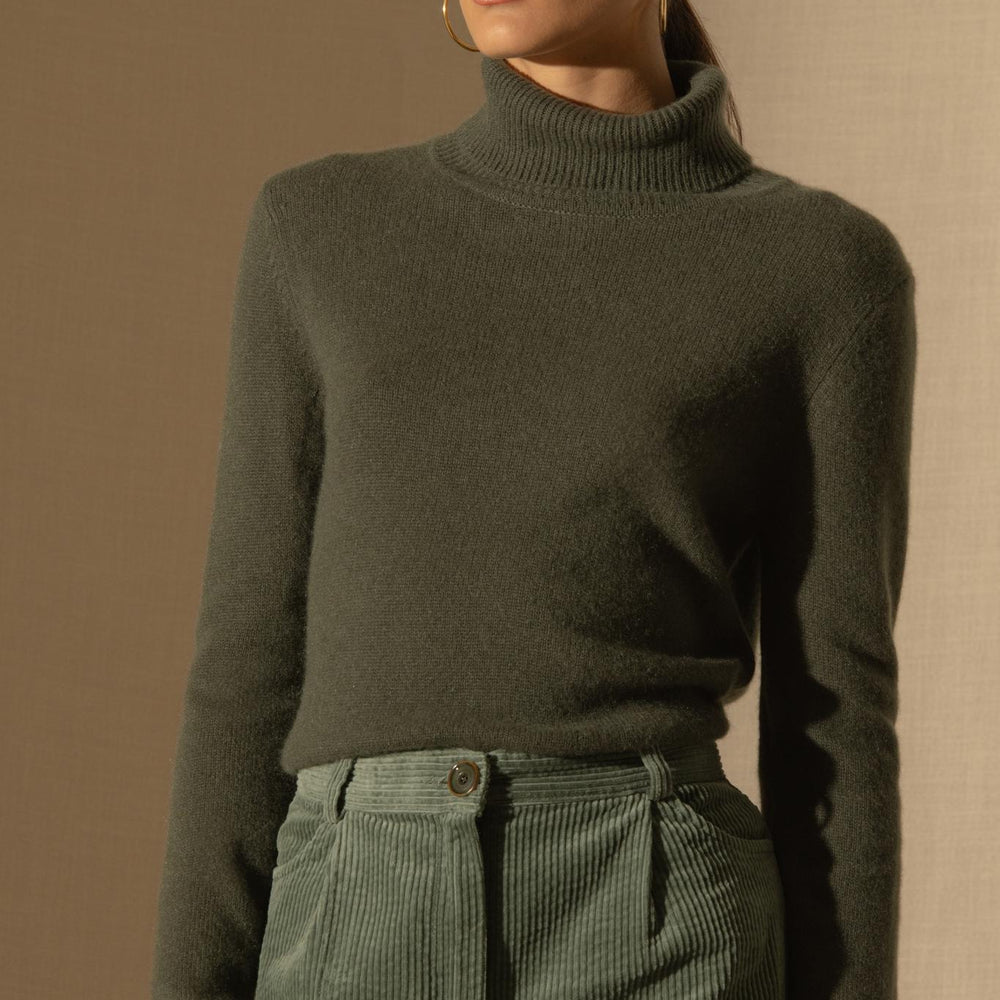 WILLOW pull col roulé 4 fils kaki 100% cachemire
